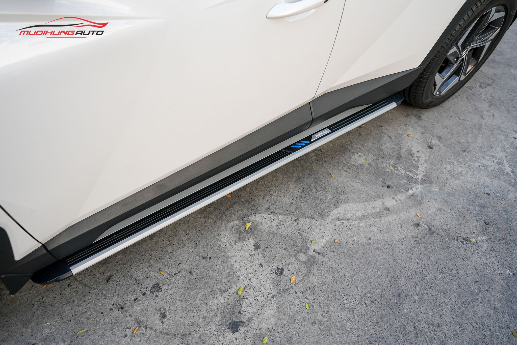 Bệ bước ô tô Hyundai Tucson 2018