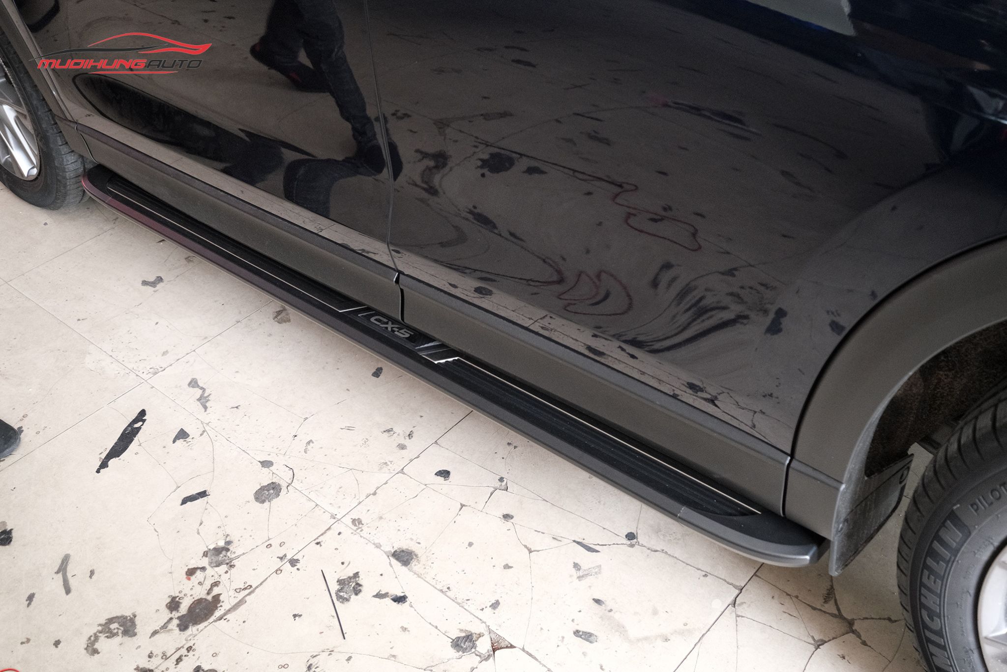 Bệ bước ô tô Mazda CX5