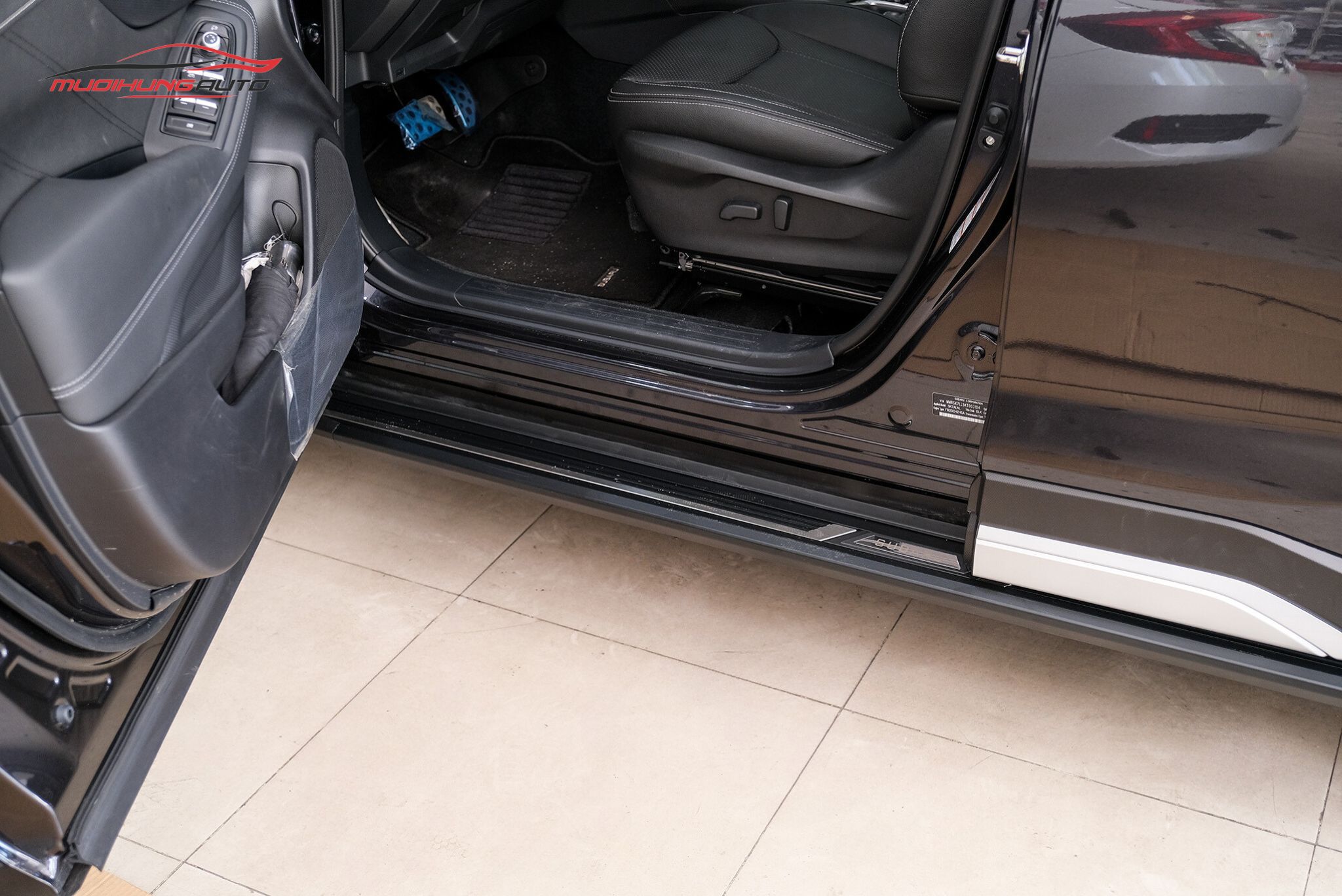 Bệ bước Subaru Forester 2021