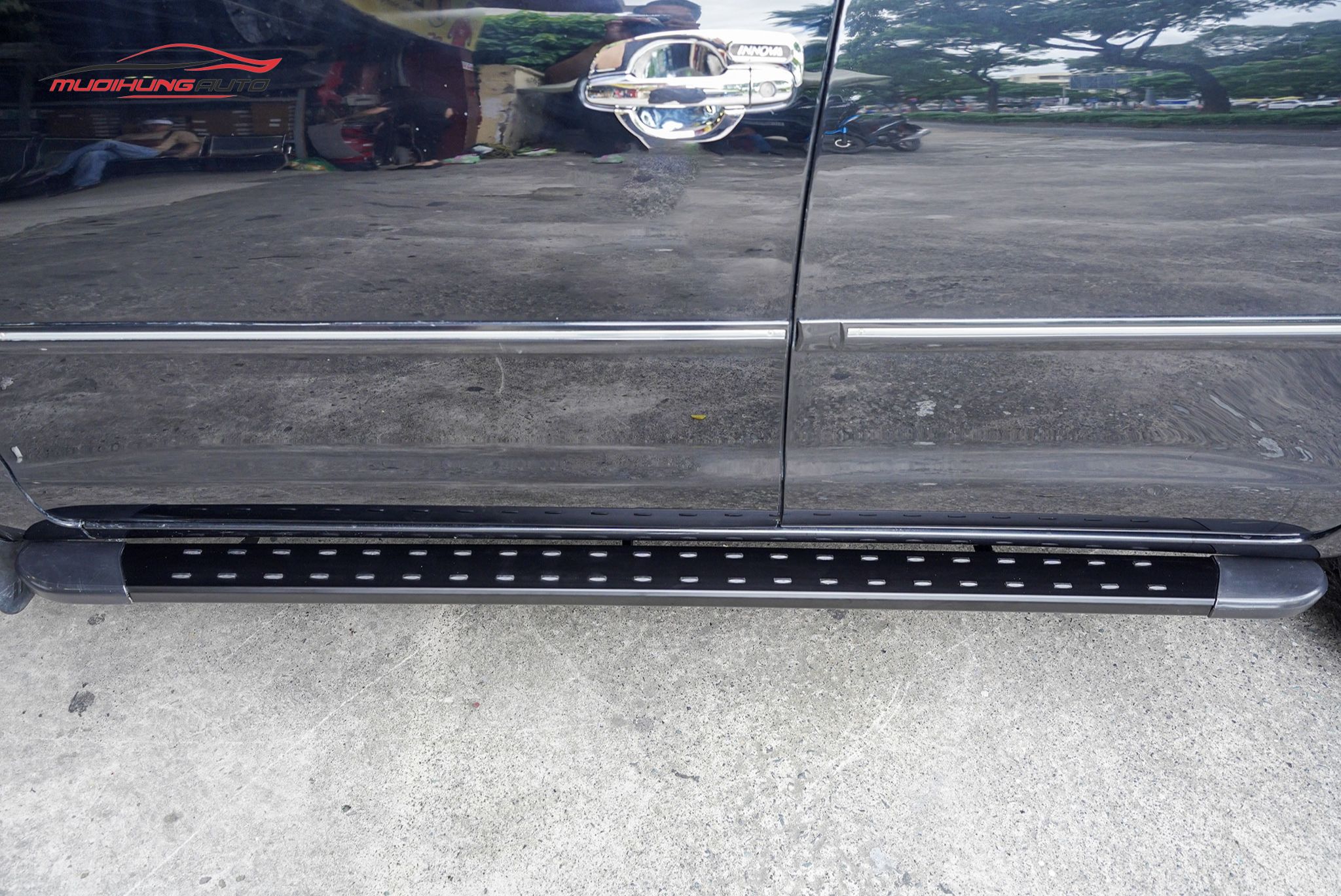 Bệ bước Toyota Innova 2022 - 2023