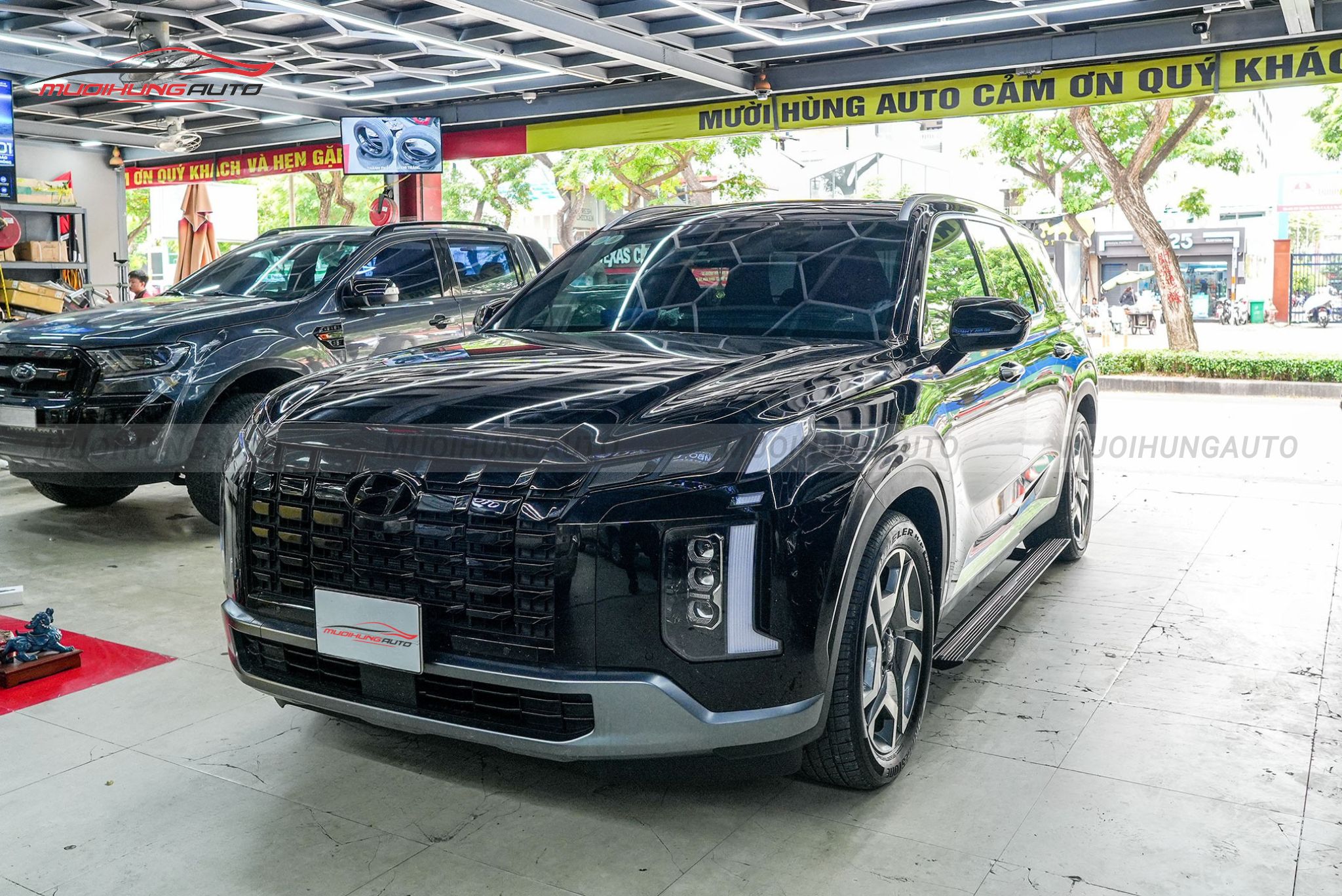 Bệ bước tự động Hyundai Palisade 2024
