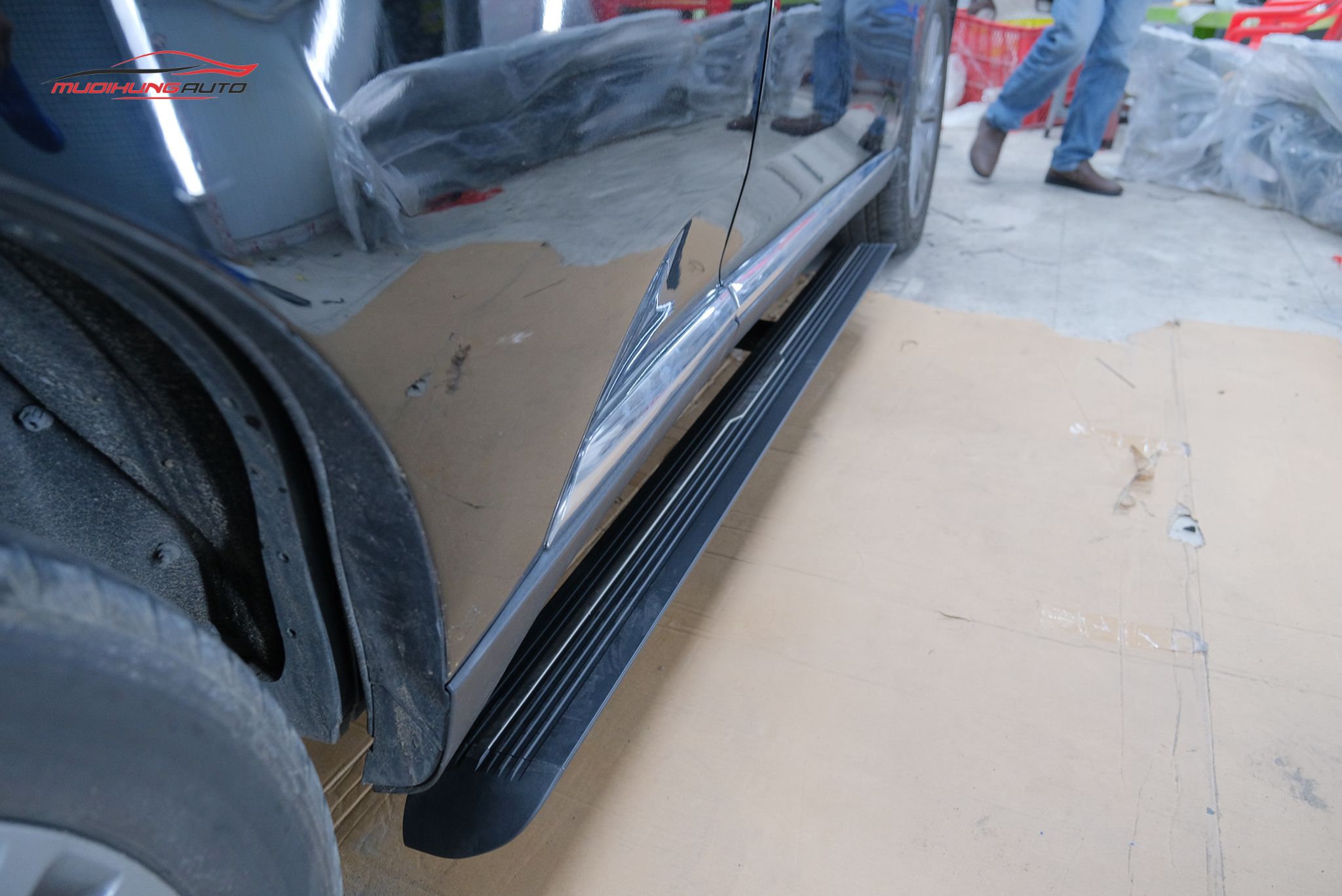 Bệ bước tự động Lexus RX350