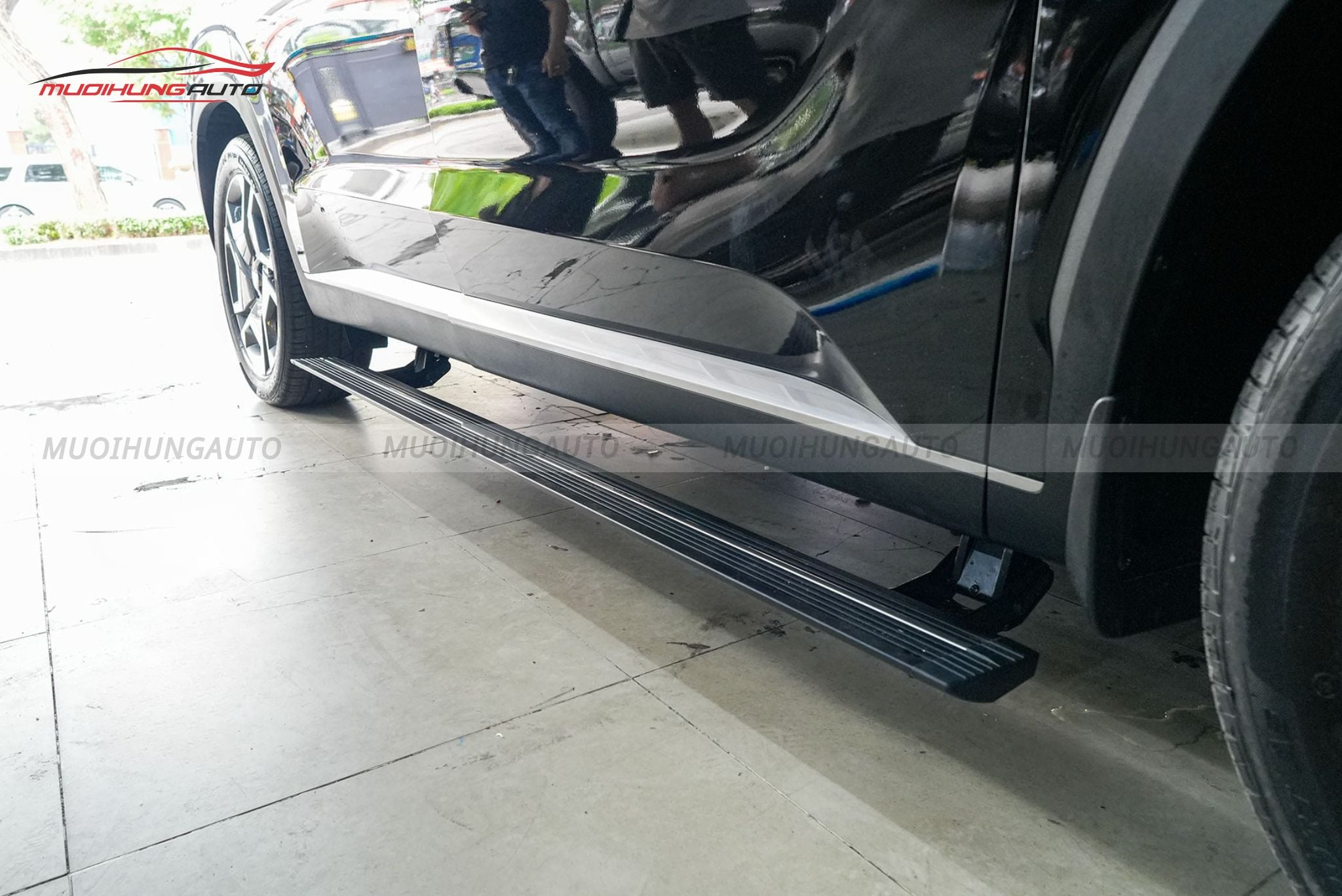 Bệ bước tự động xe Hyundai Palisade 2024