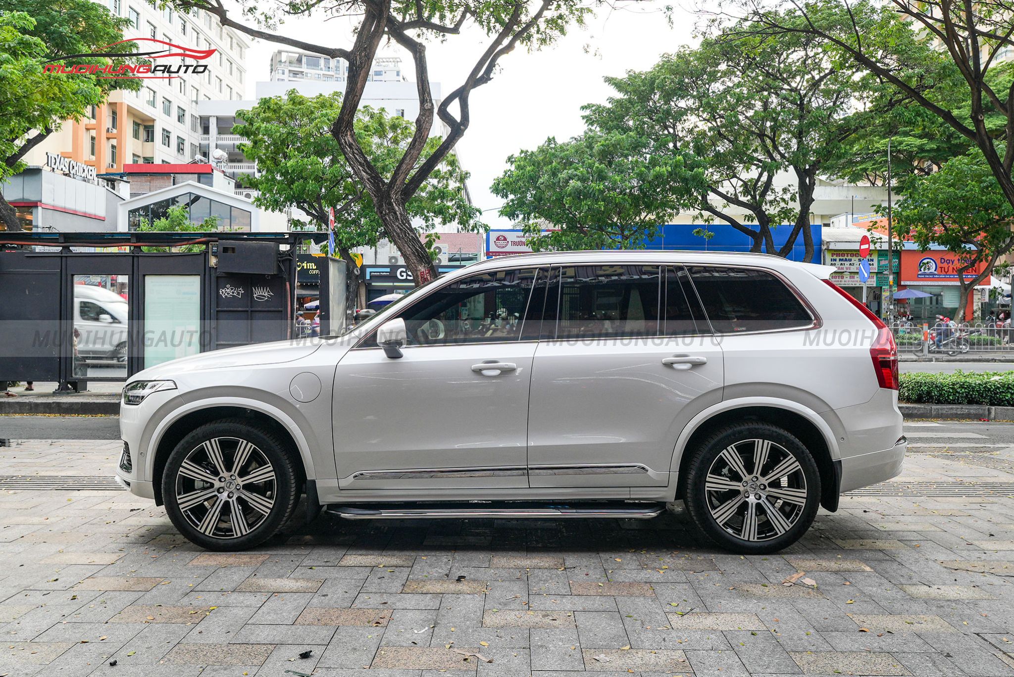 Bệ bước Volvo XC90 2025