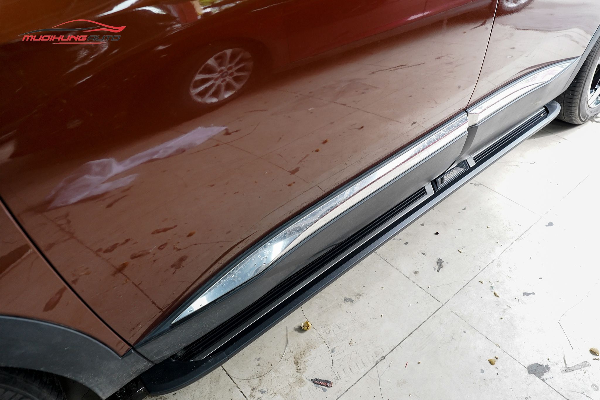 Bệ bước xe Peugeot 3008