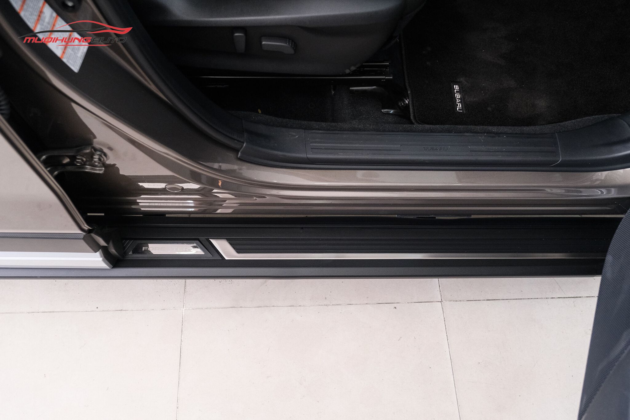 Bệ bước xe Subaru Forester 2020