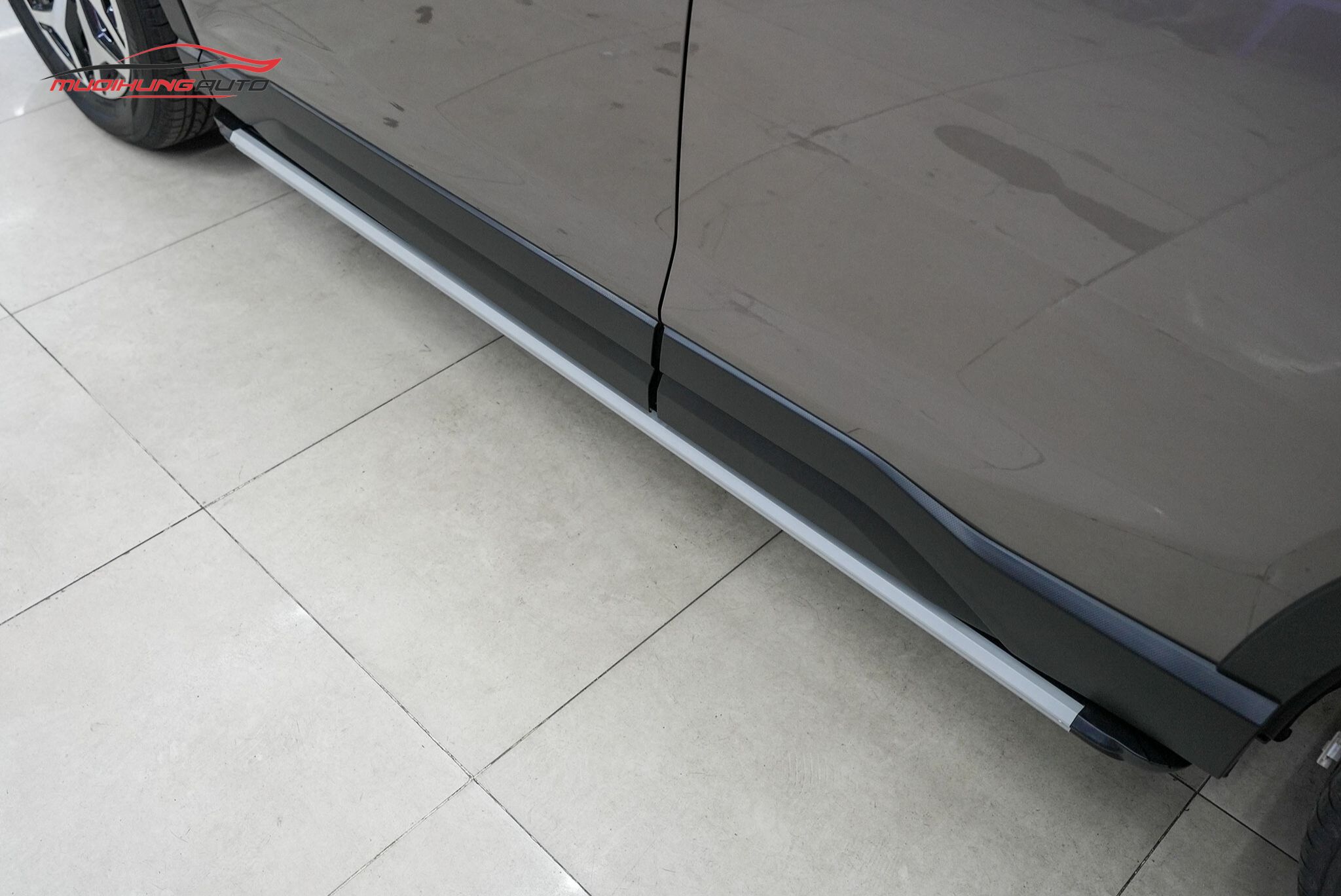 Bệ bước xe Subaru Forester 2022