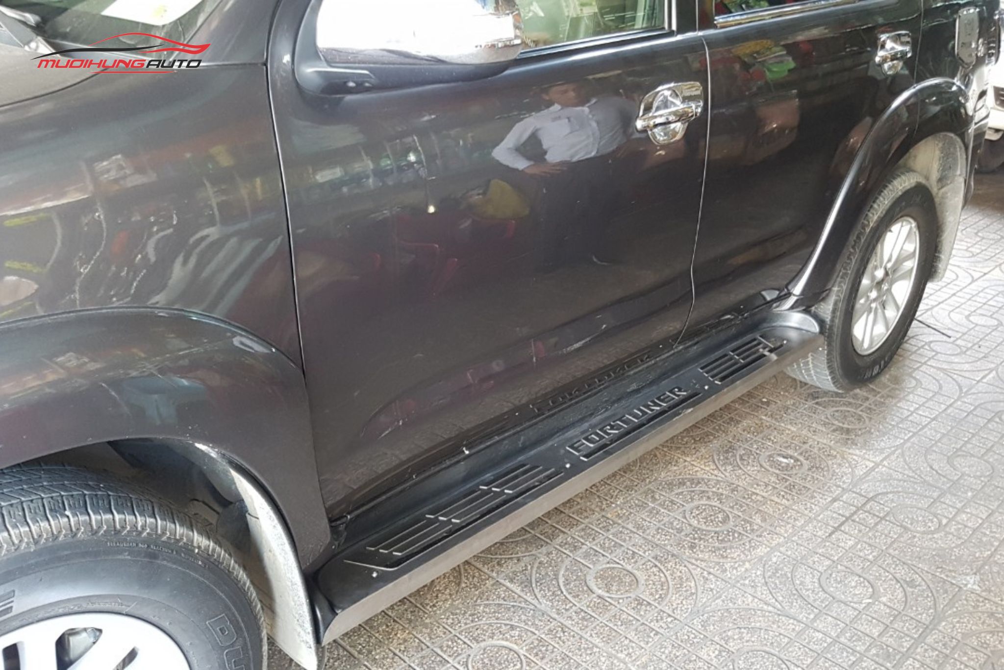 Bệ bước xe Toyota Fortuner