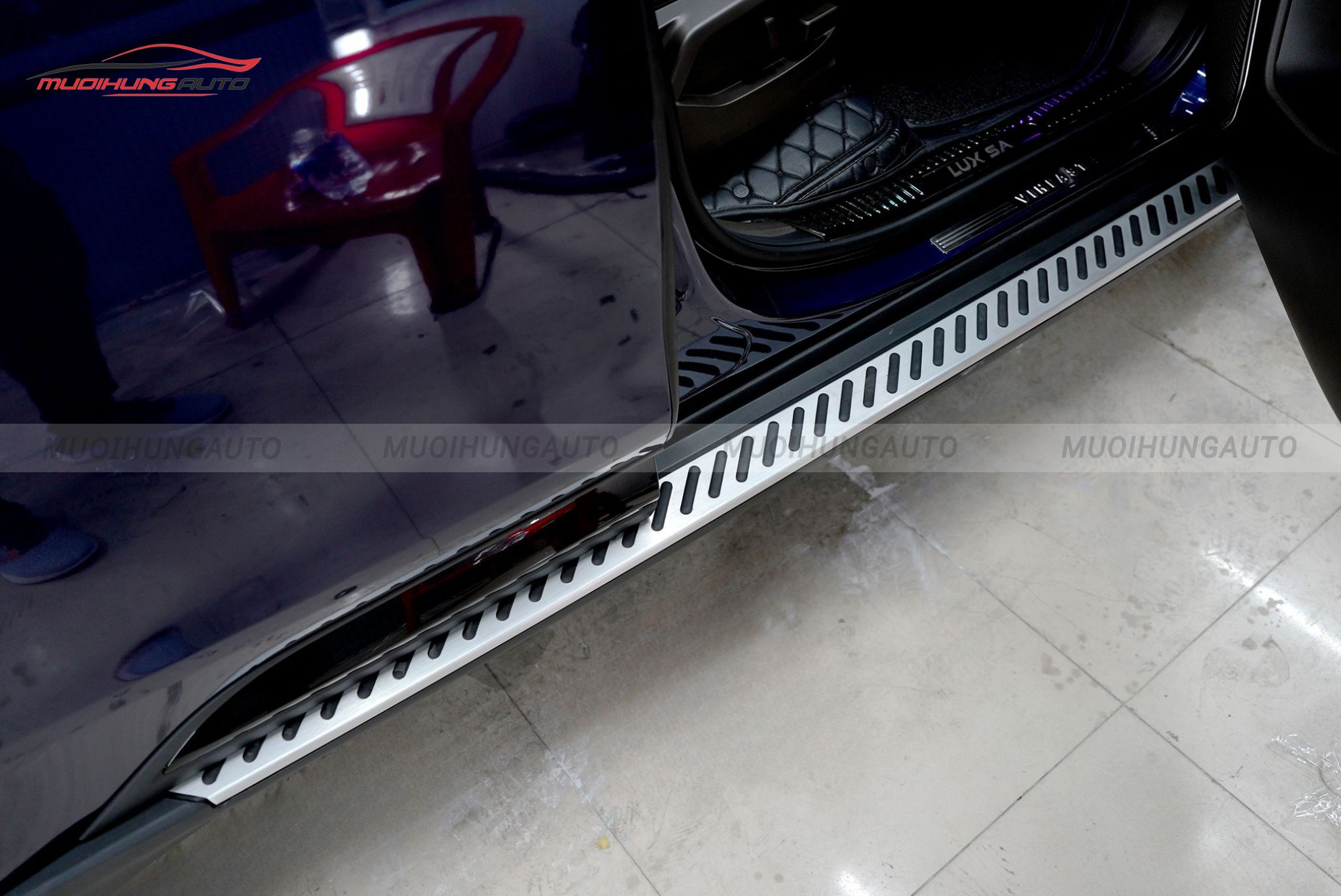 Bệ bước xe Vinfast LUX SA2.0 2020