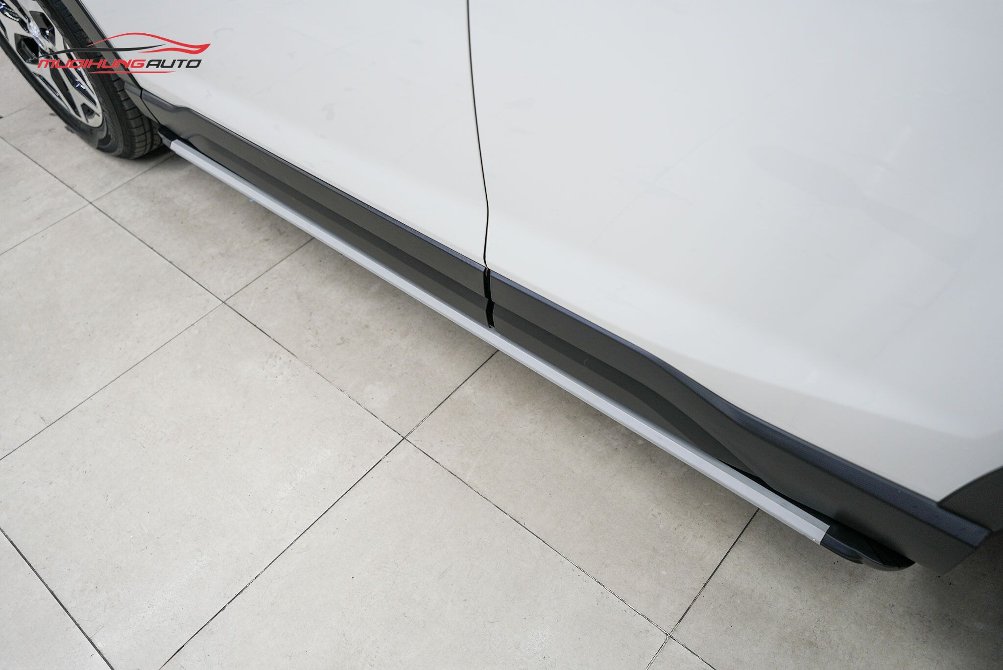 Bậc bước chân Subaru Forester Bệ lên xuống Subaru Forester 2023