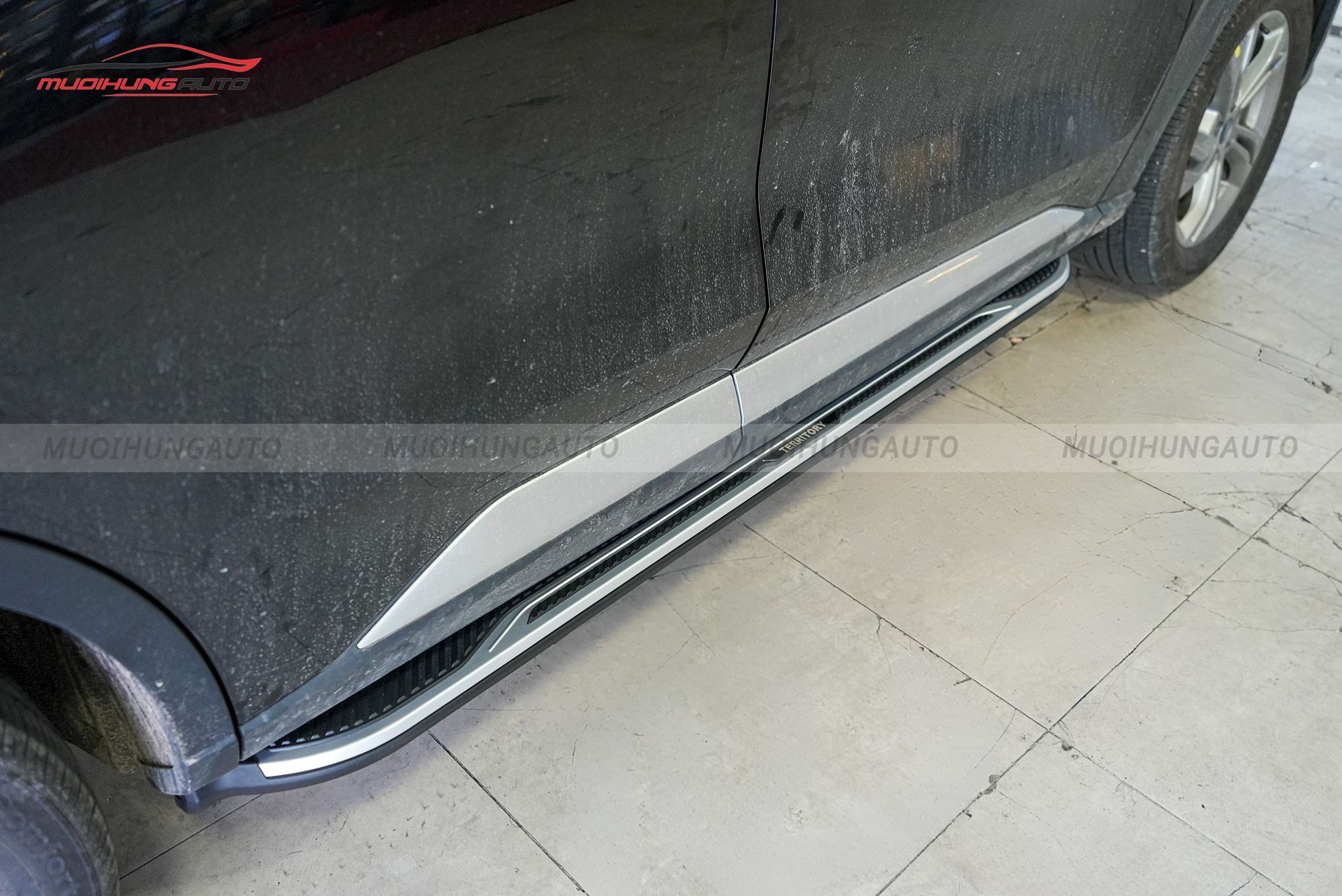 Bệ lên xuống xe Ford Territory 2022 - 2023