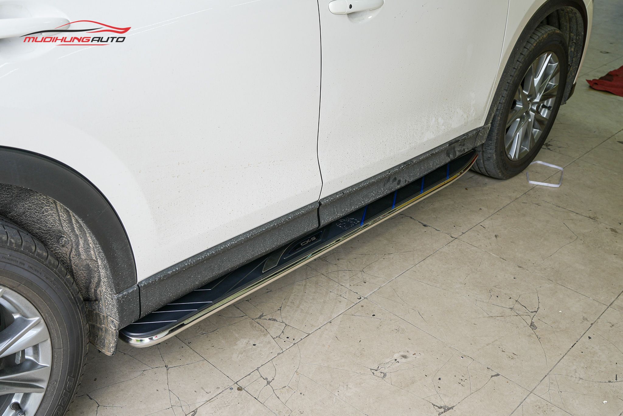 Bệ lên xuống xe Mazda CX5 2018