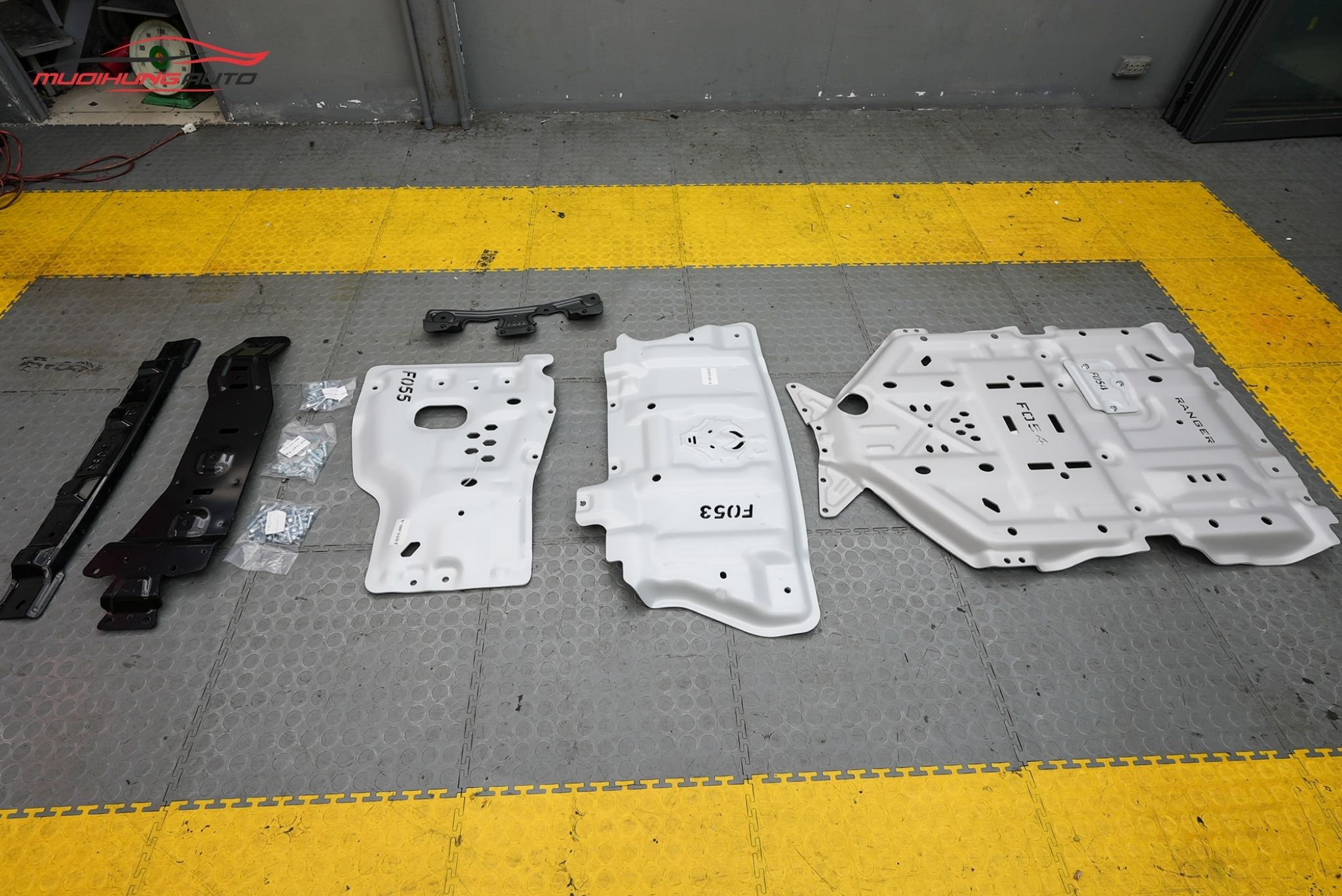 bộ giáp bảo vệ gầm xe Ford Everest Nextgen 2024