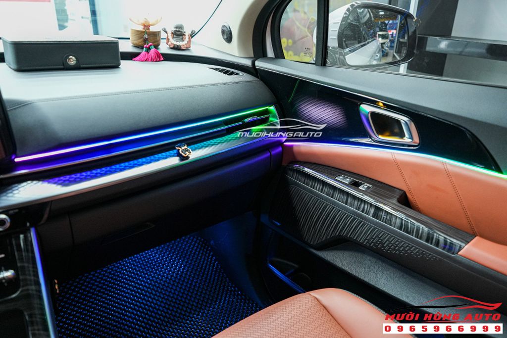Bỏ Túi 5 Món Phụ Kiện "Hot" Nhất Năm 2022 Cho Xe Kia Carnival