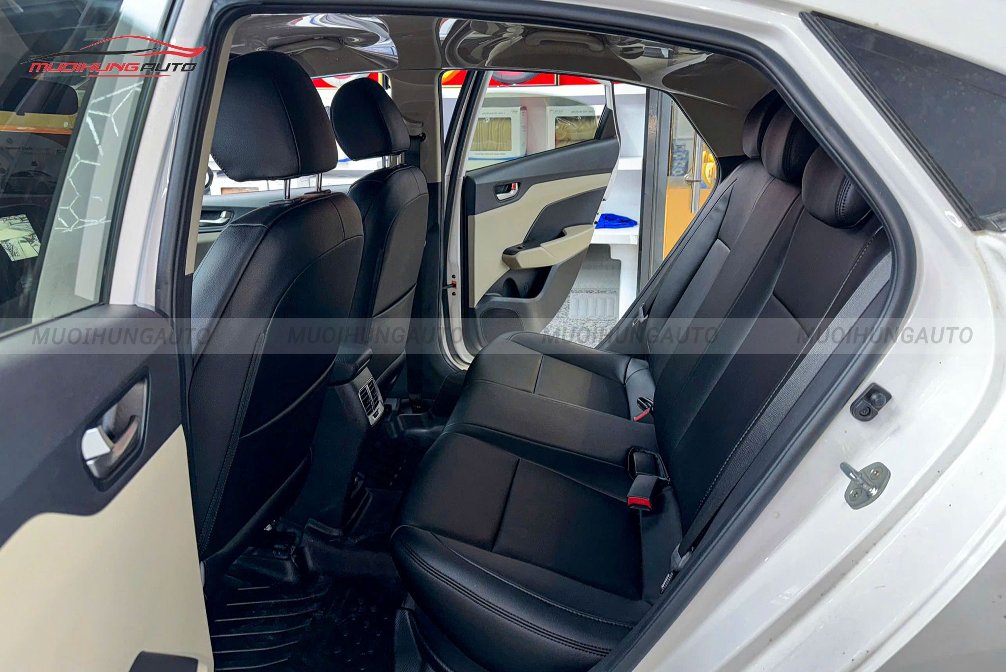 Bọc ghế da cho Hyundai Accent 2021
