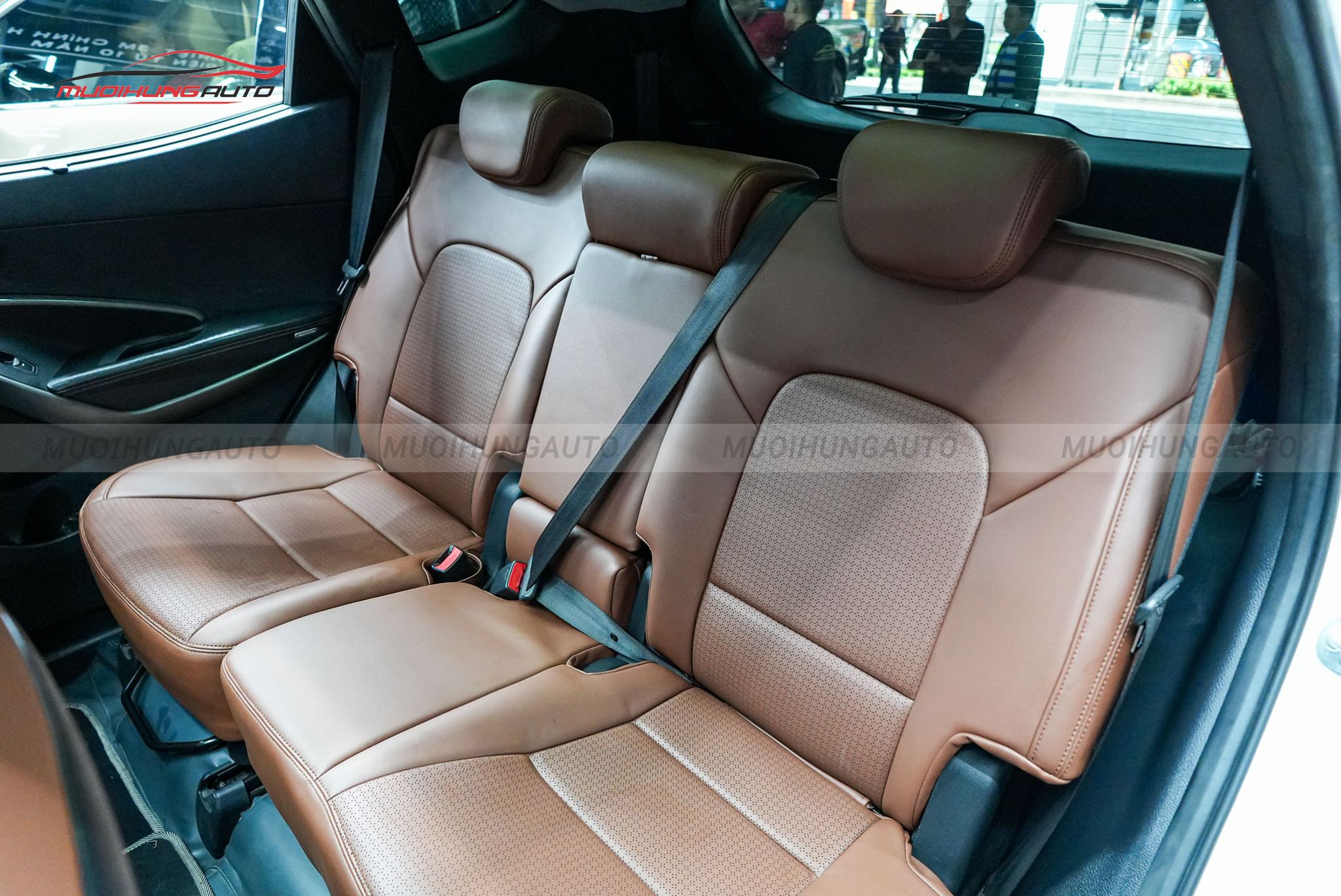 Bọc ghế da cho Hyundai SantaFe 2014