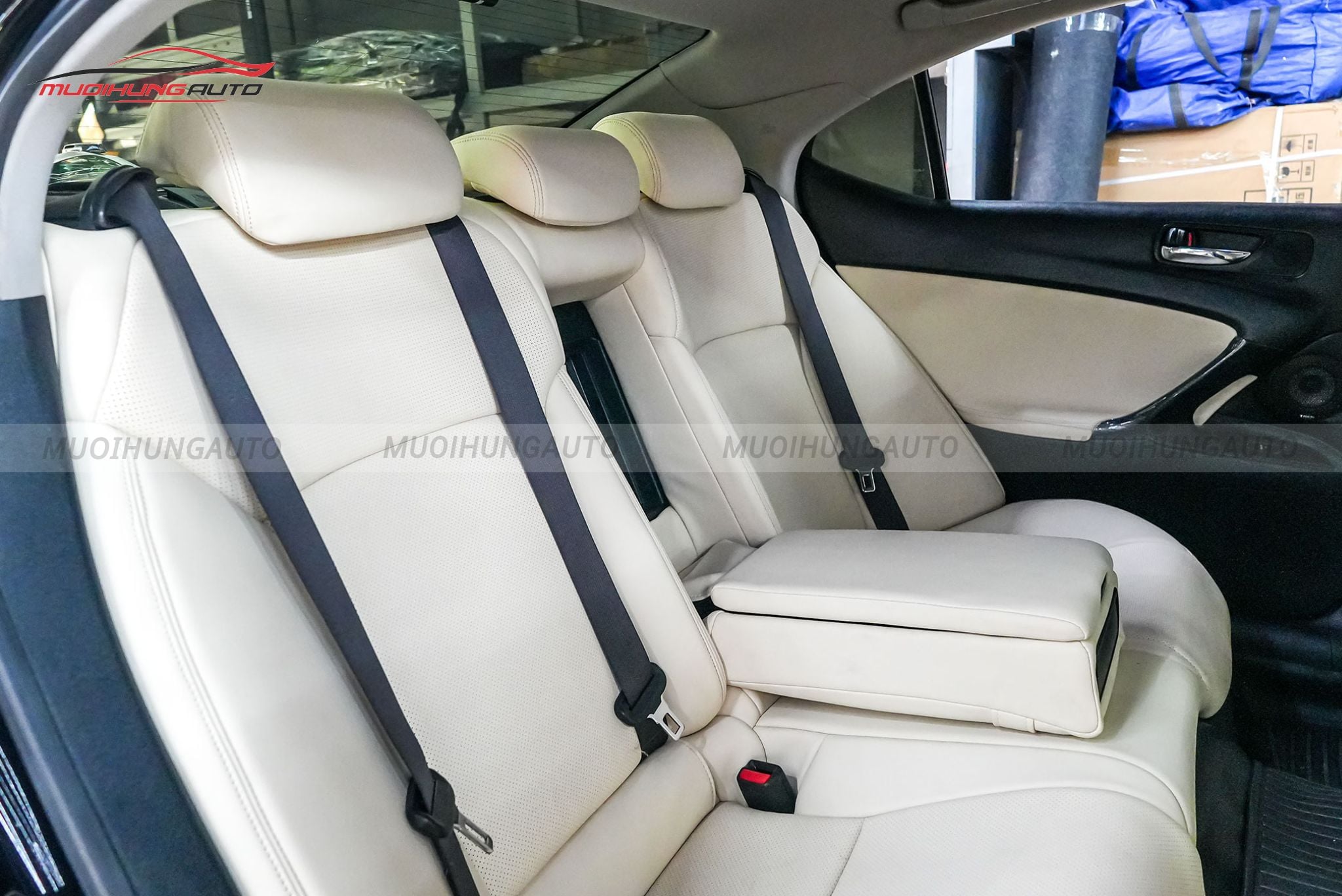 Bọc ghế da cho Lexus IS350 2009