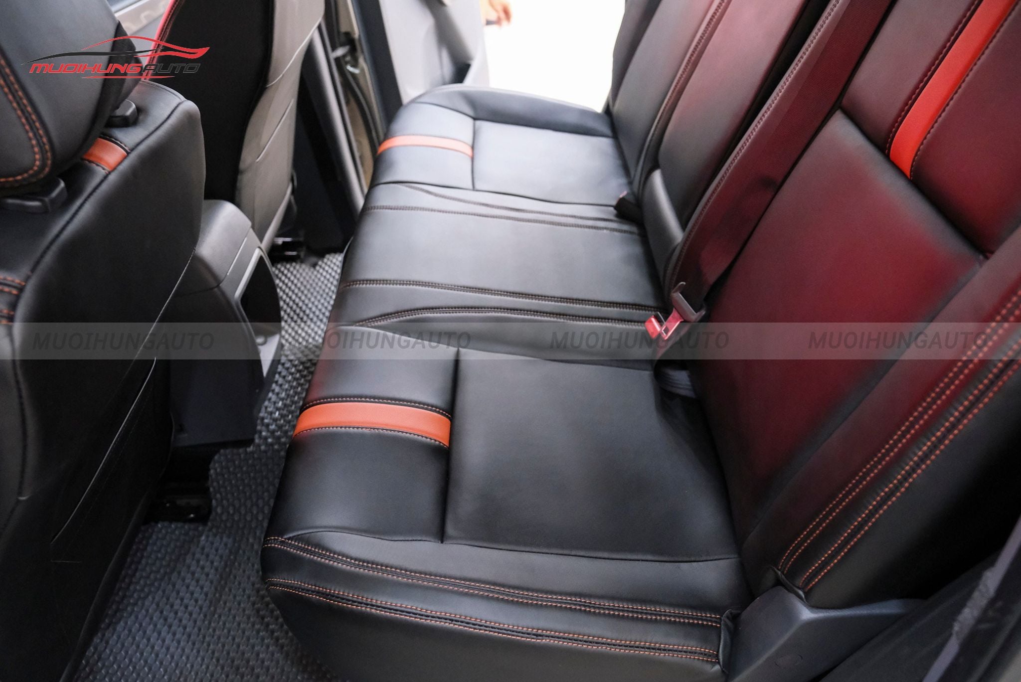 Bọc ghế da cho ô tô Ford Ranger