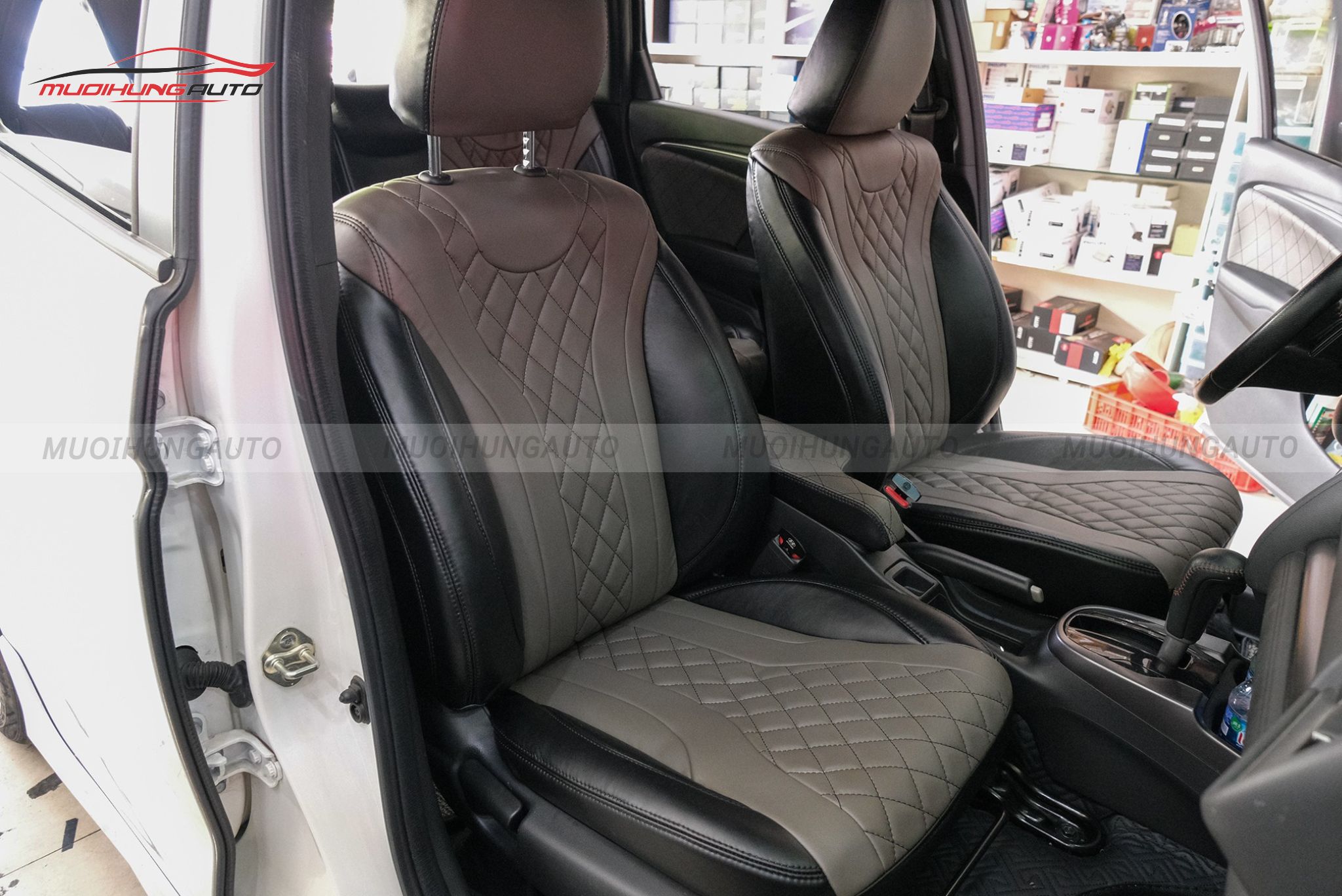 Bọc ghế da cho ô tô Honda Jazz