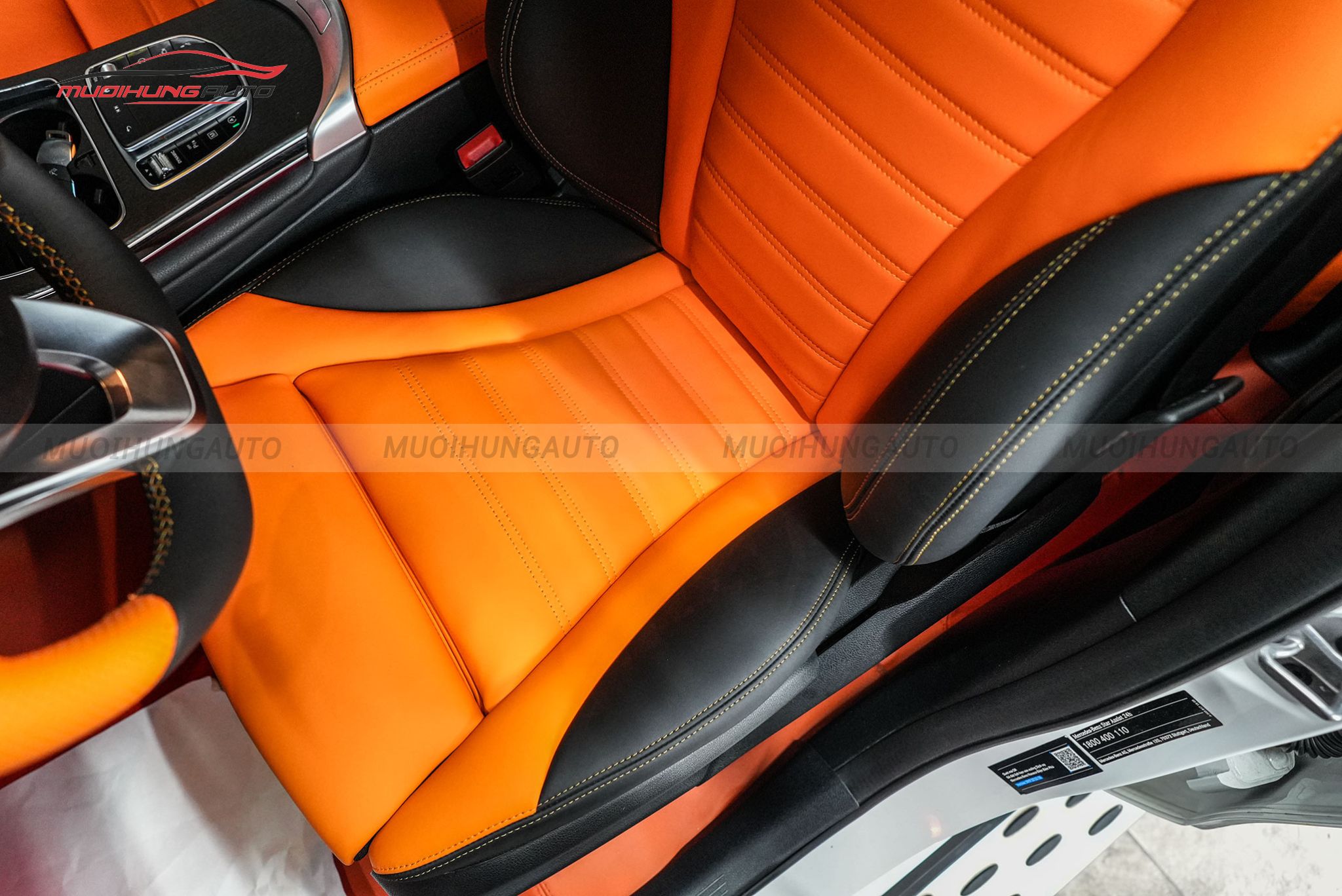 Bọc ghế da cho ô tô Mercedes GLC300 2022