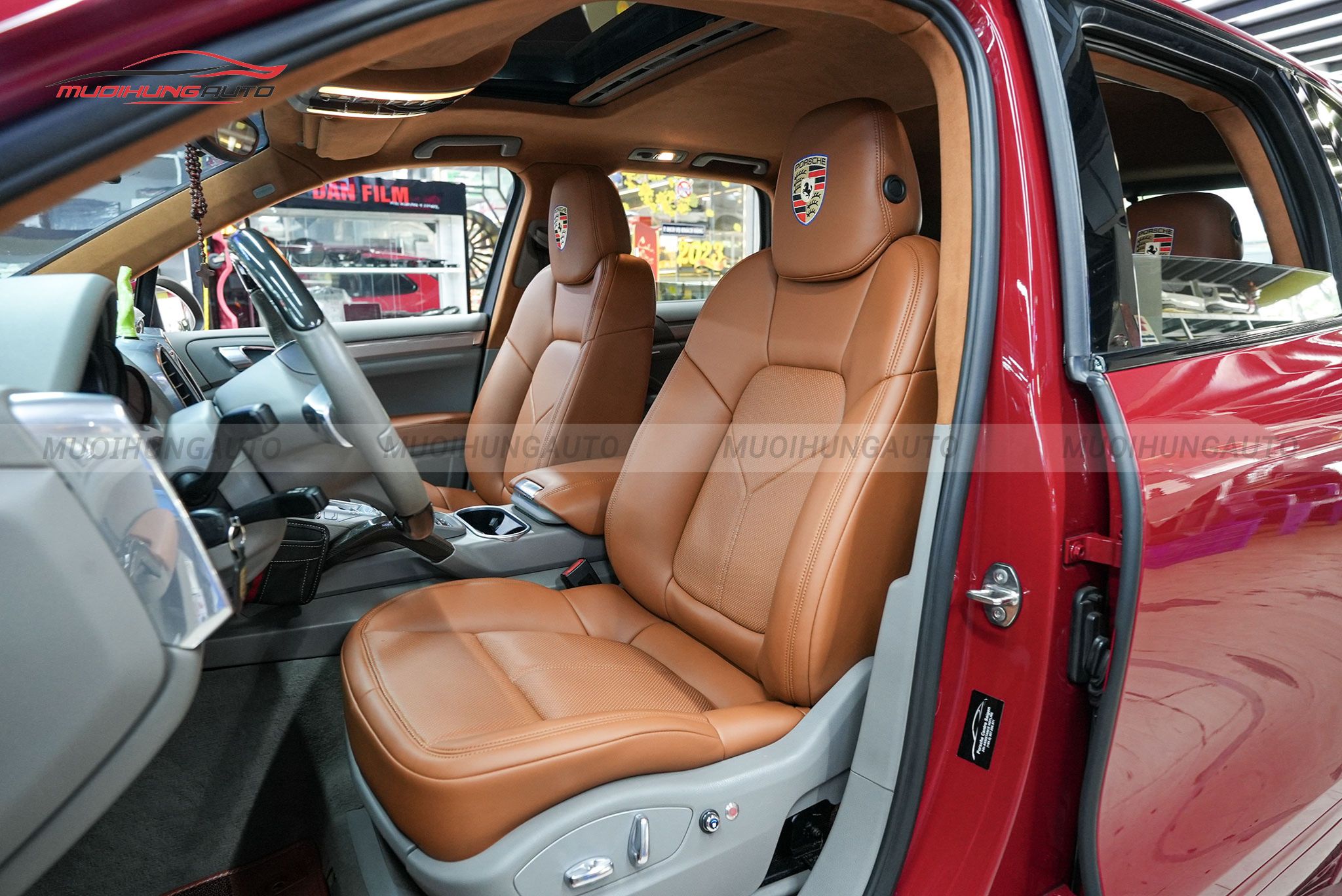 Bọc ghế da cho ô tô Porsche