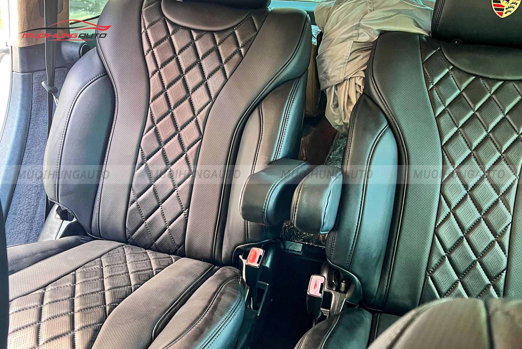 Bọc ghế da cho Porsche Cayenne 2008