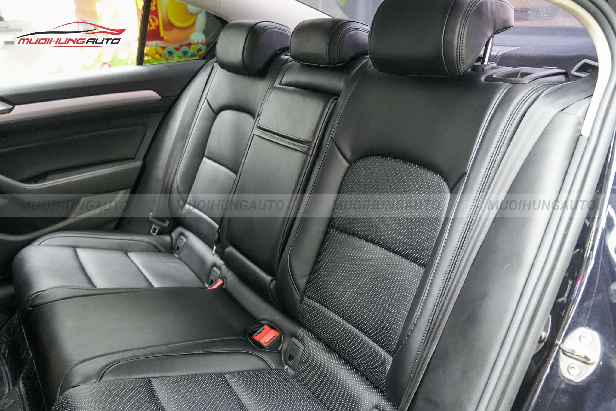 Bọc ghế da cho Volkswagen Passat 2018