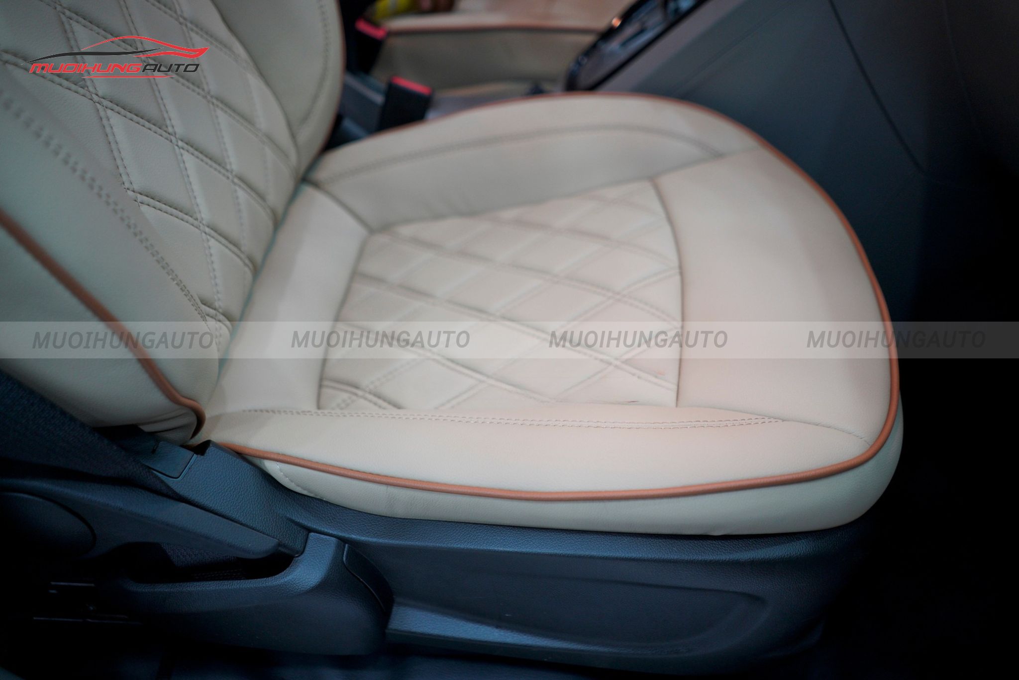 Bọc ghế da cho xe Chevrolet Orlando