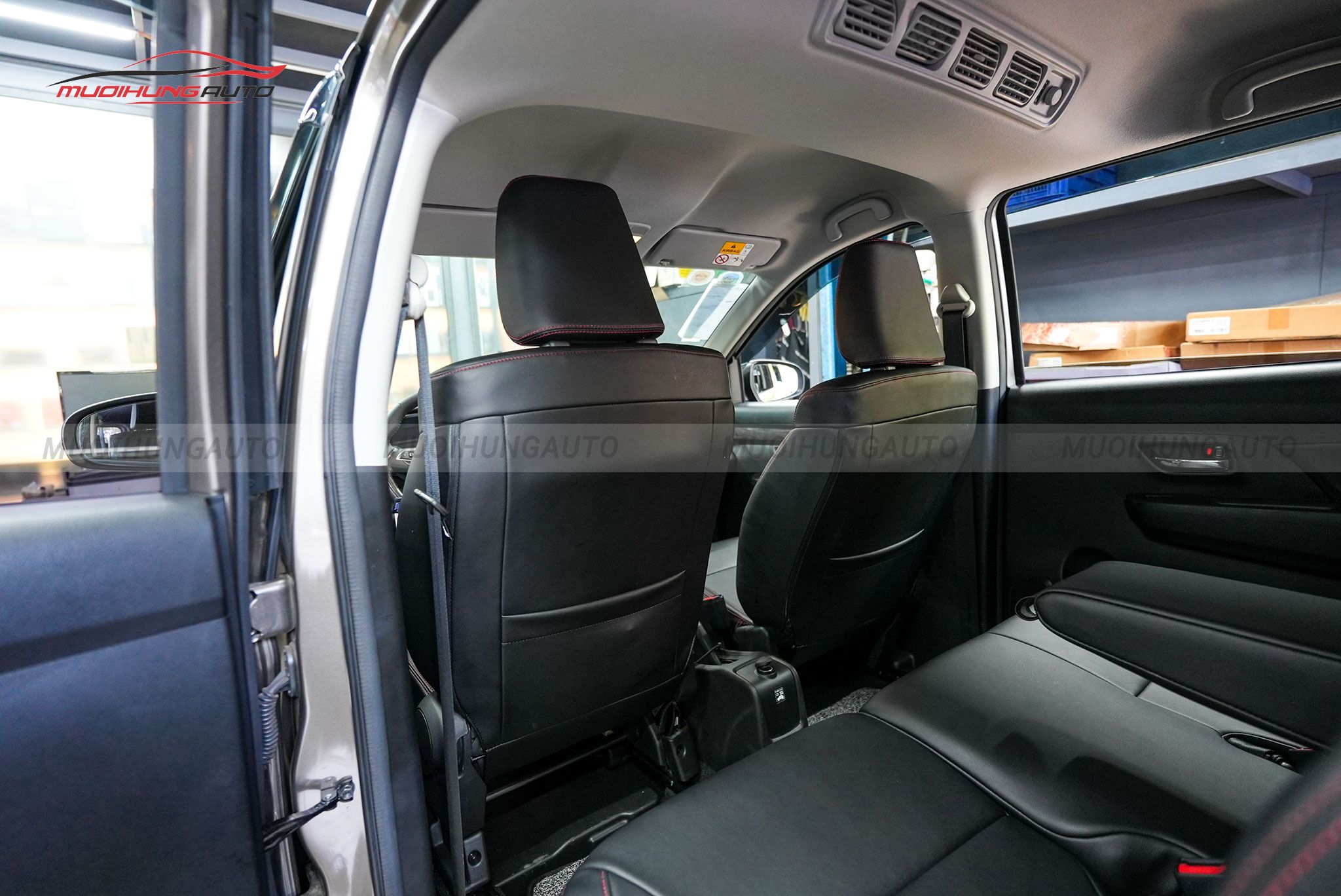 Bọc ghế da cho xe hơi Suzuki Ertiga 2023