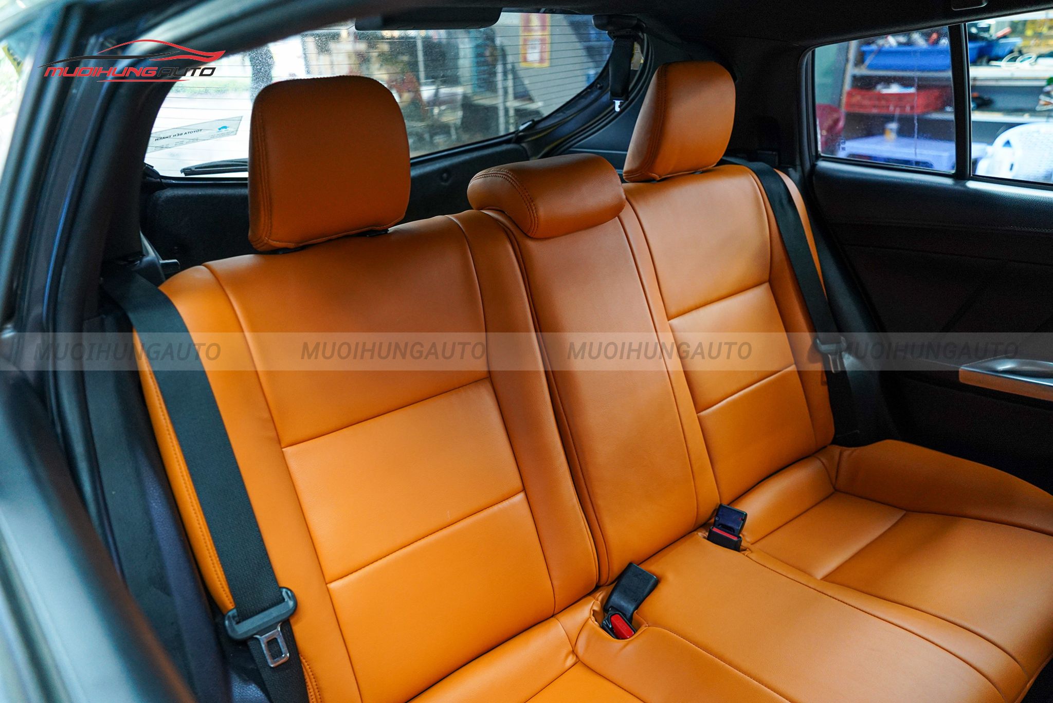 Bọc ghế da cho xe hơi Toyota Yaris 2015