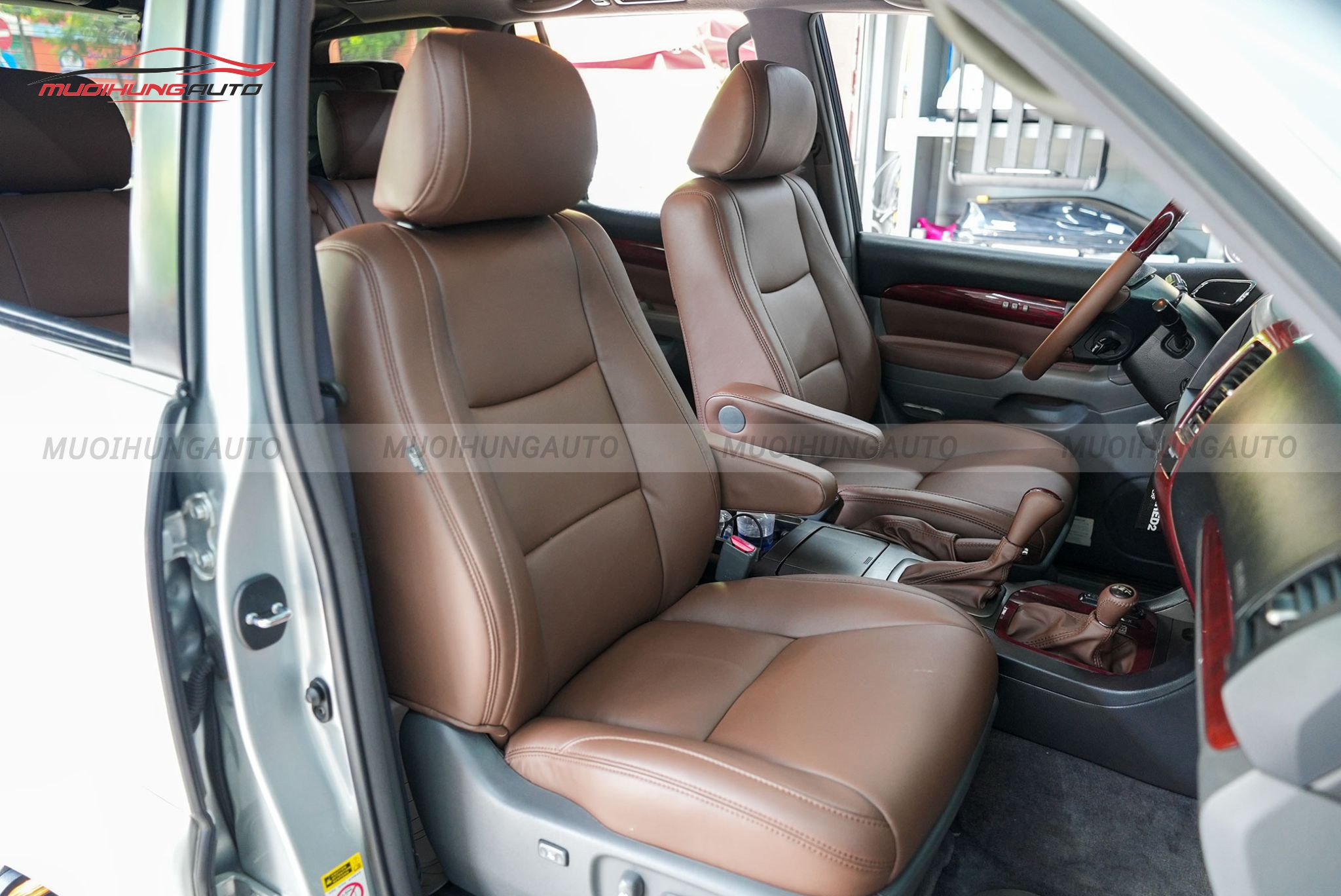 Bọc ghế da cho xe Lexus GX470 V8