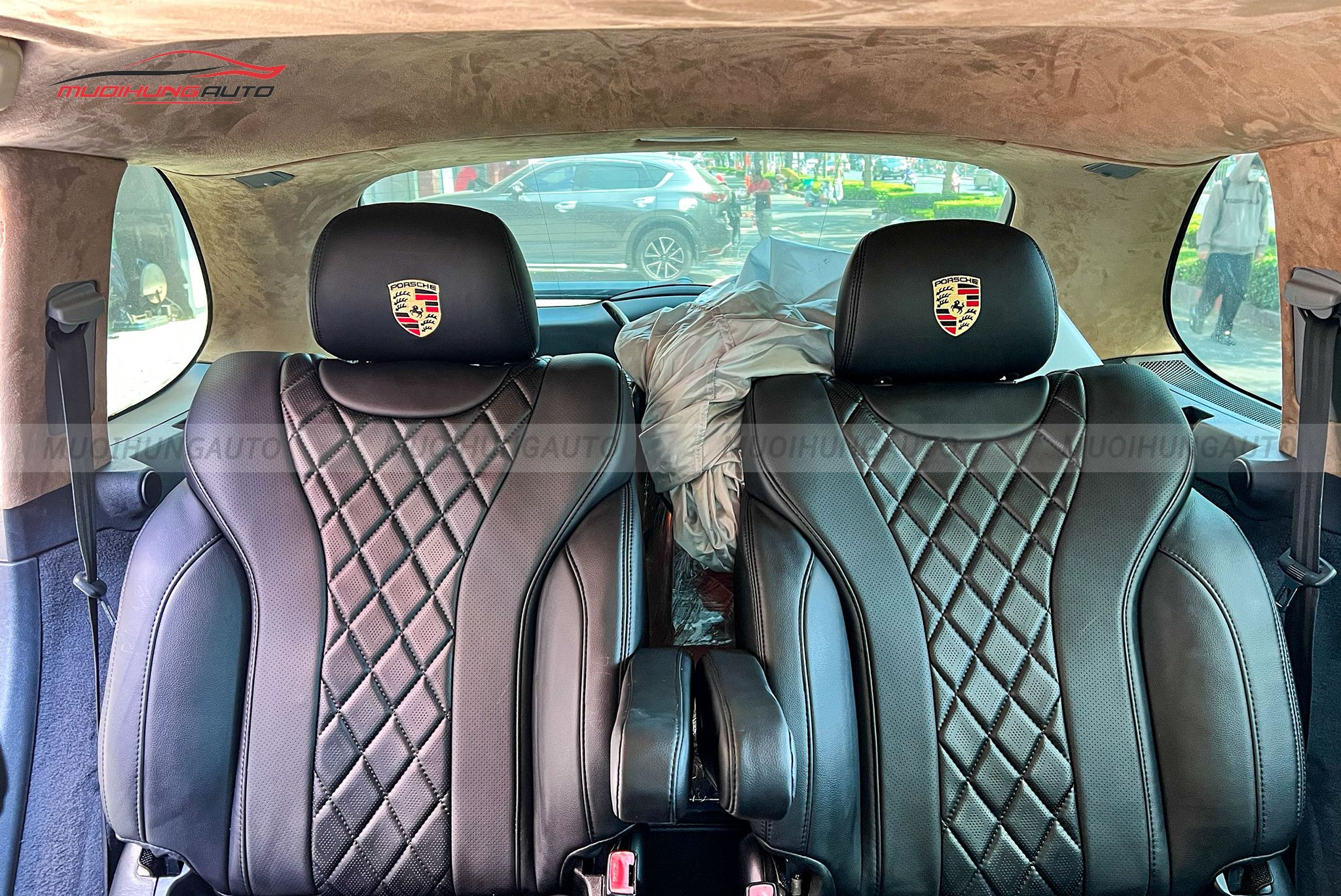 Bọc ghế da cho xe Porsche Cayenne 2008