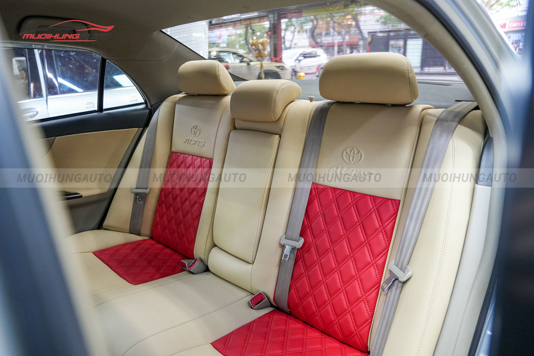 Bọc ghế da cho xe Toyota Altis 2010