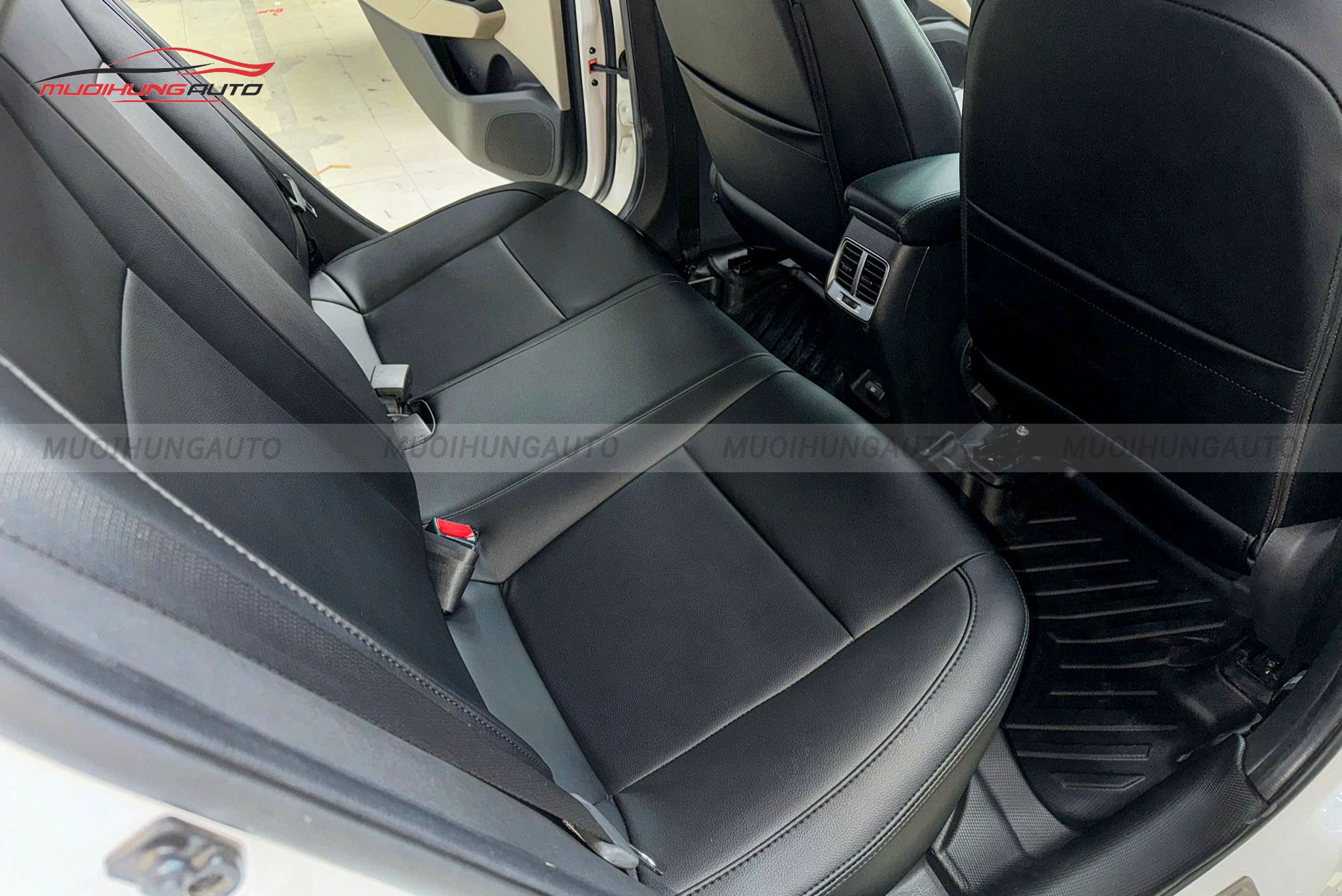 Bọc ghế da Hyundai Accent 2021