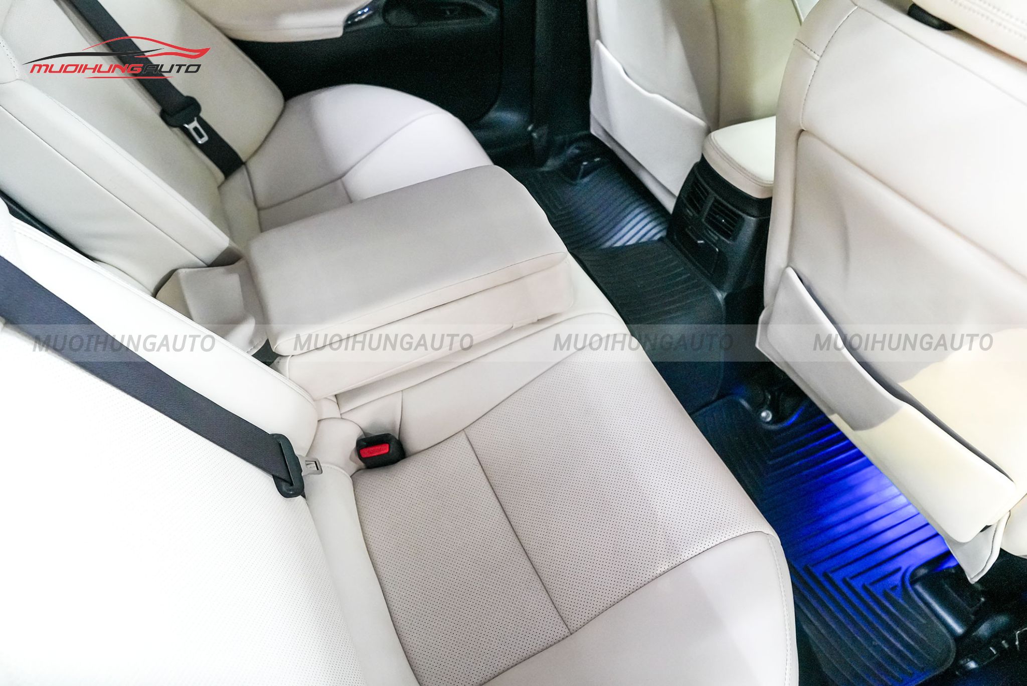 Bọc ghế da Lexus IS350 2009