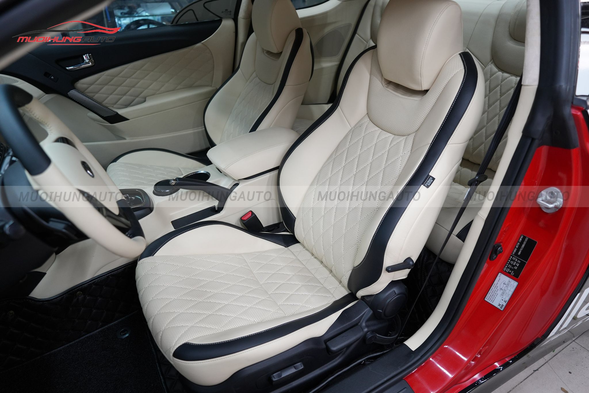 Bọc ghế da ô tô Hyundai Genesis