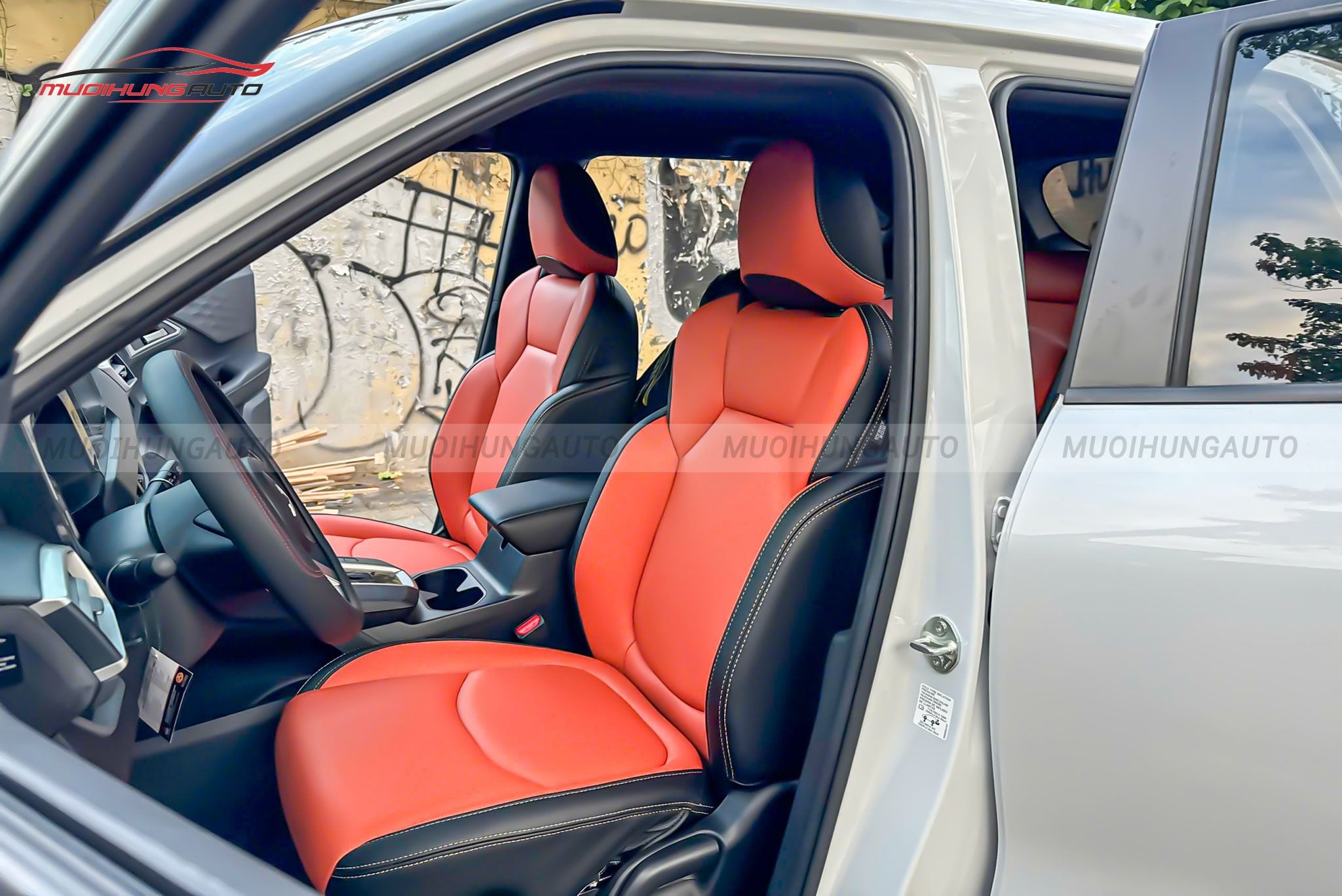 Bọc ghế da ô tô Mitsubishi Xforce 2024