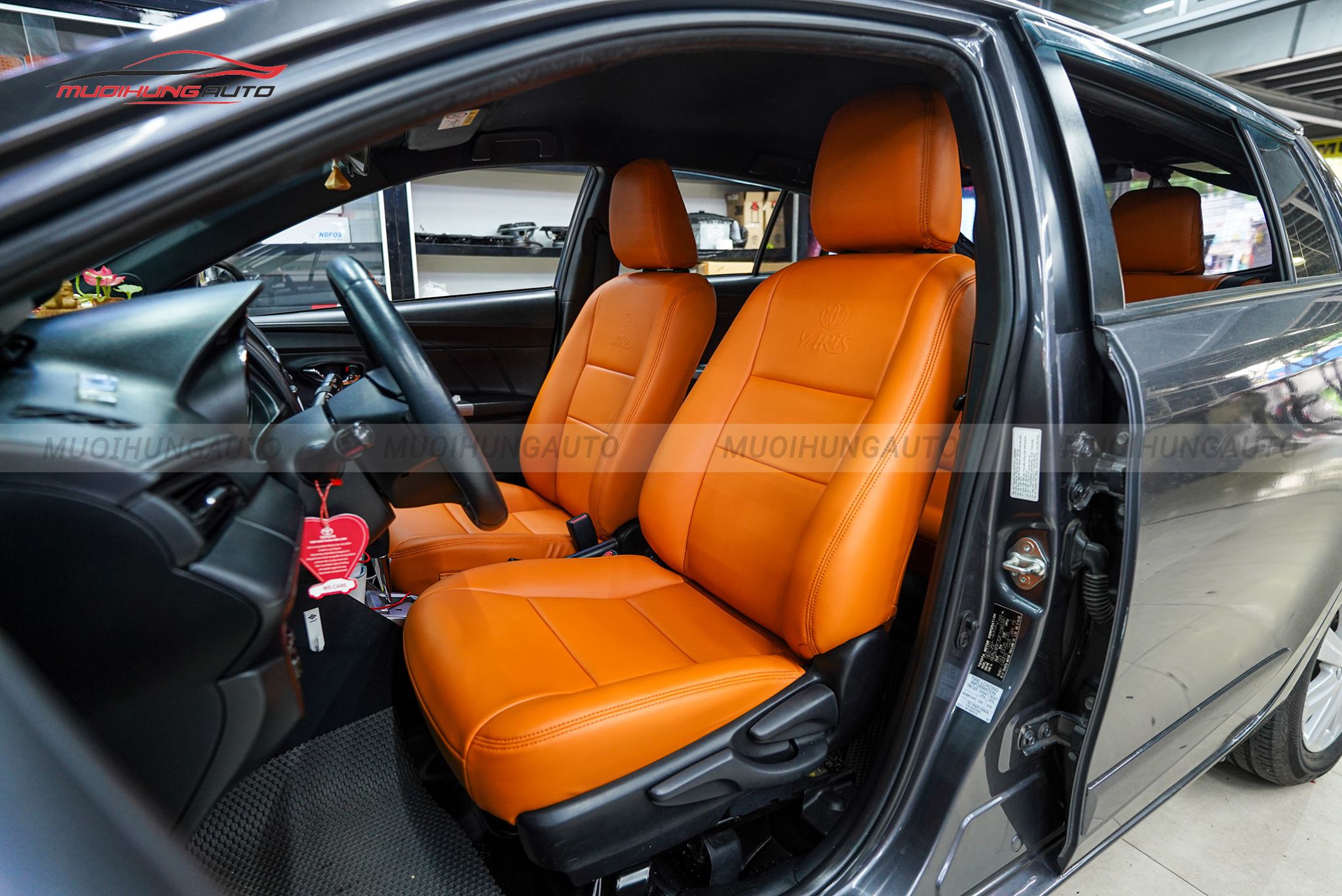 Bọc ghế da ô tô Toyota Yaris 2015