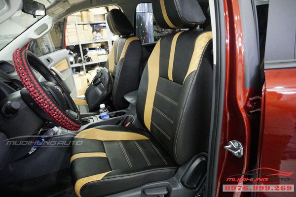 Bọc ghế da  thay đổi màu nội thất Ford Ranger giá rẻ 09