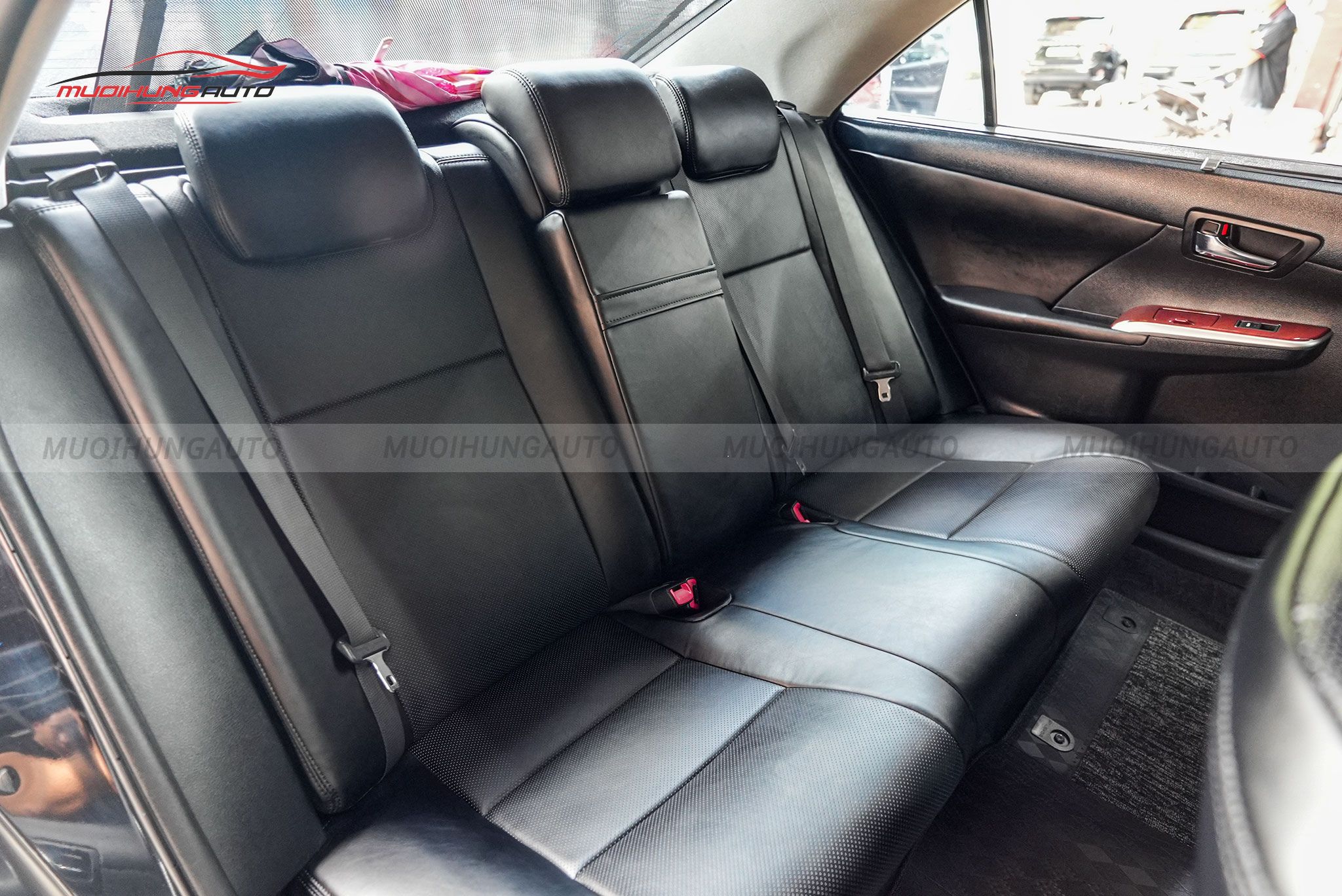 Bọc ghế da Toyota Camry 2013
