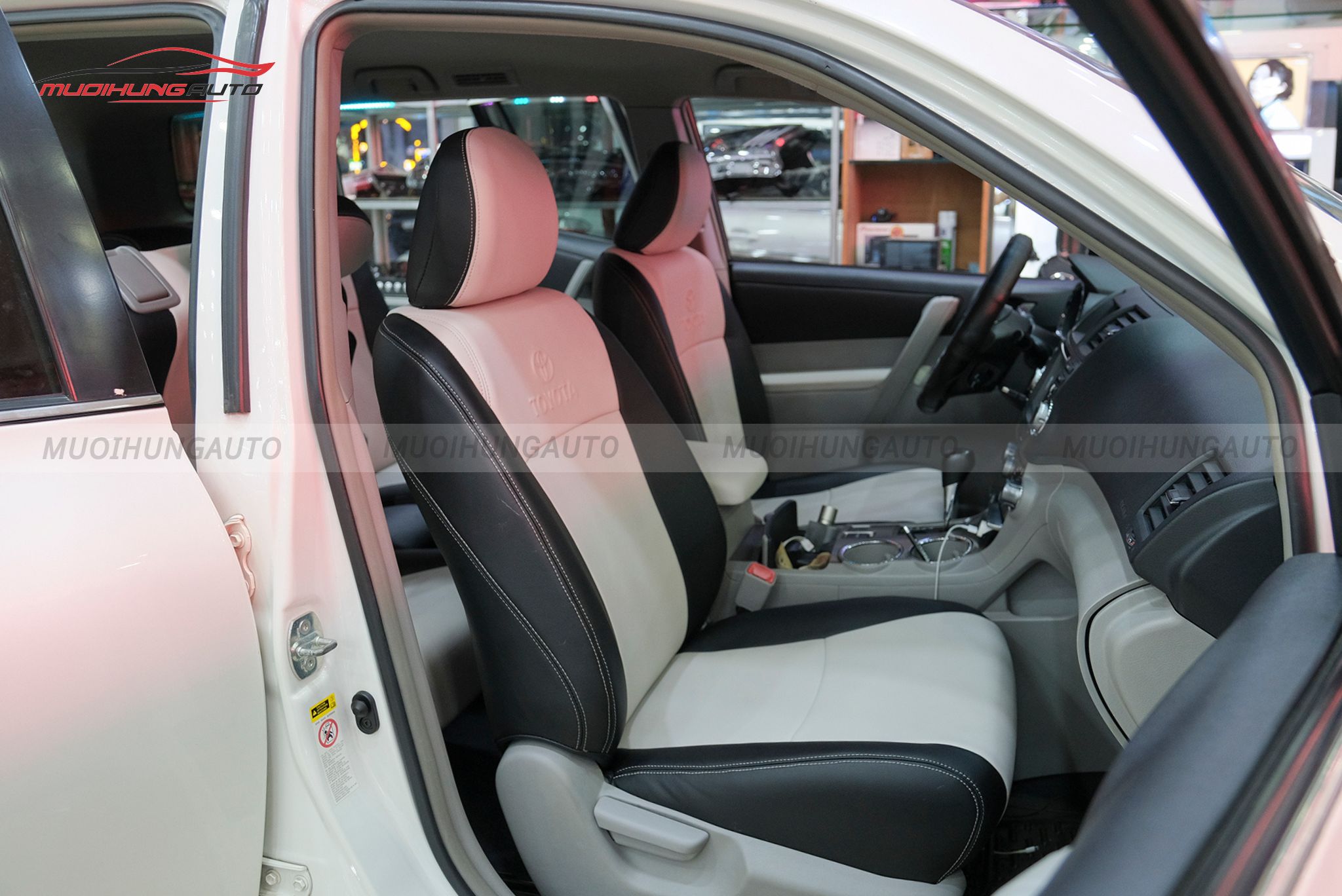 Bọc ghế da Toyota Highlander