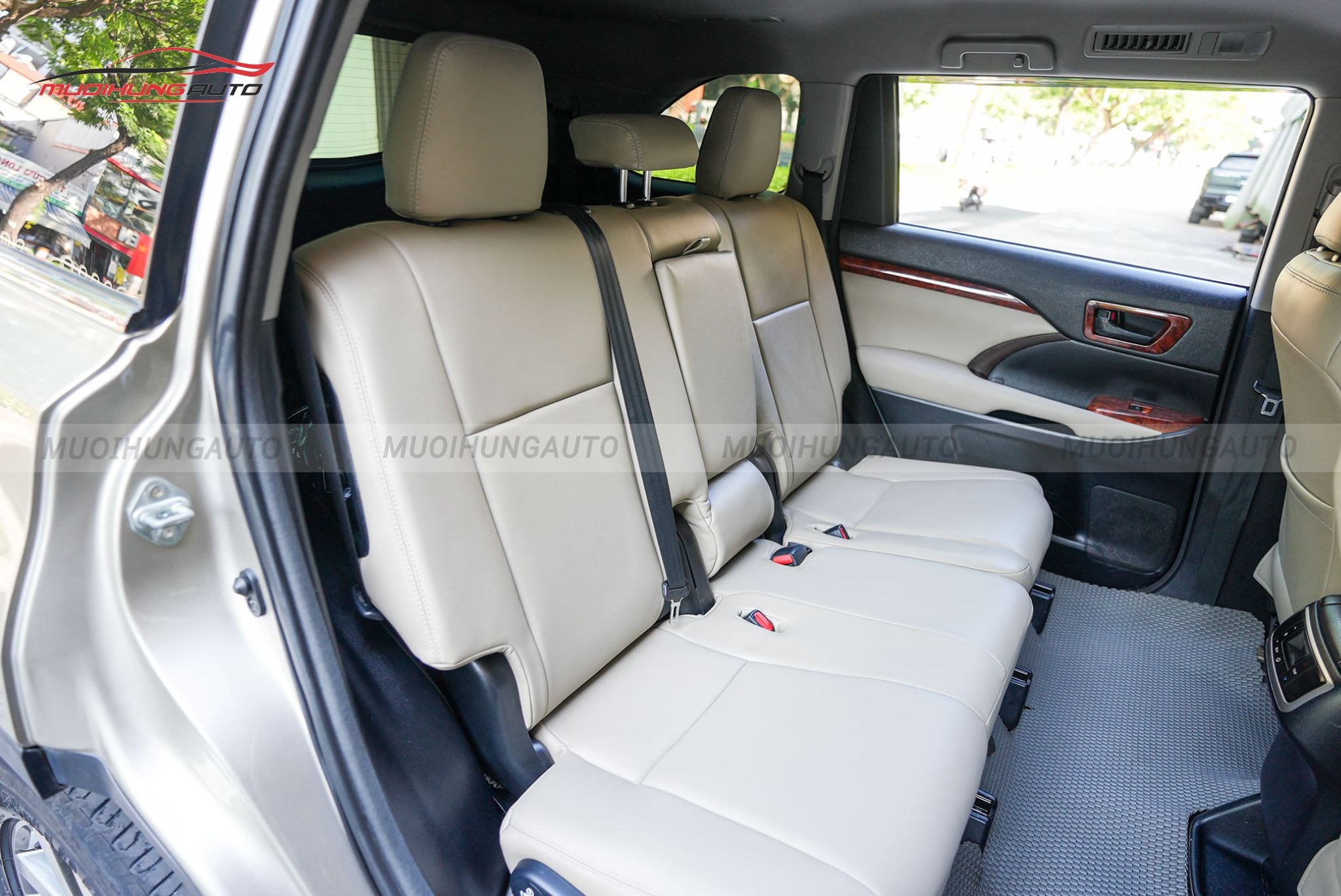 Bọc ghế da xe hơi Toyota Highlander 2015