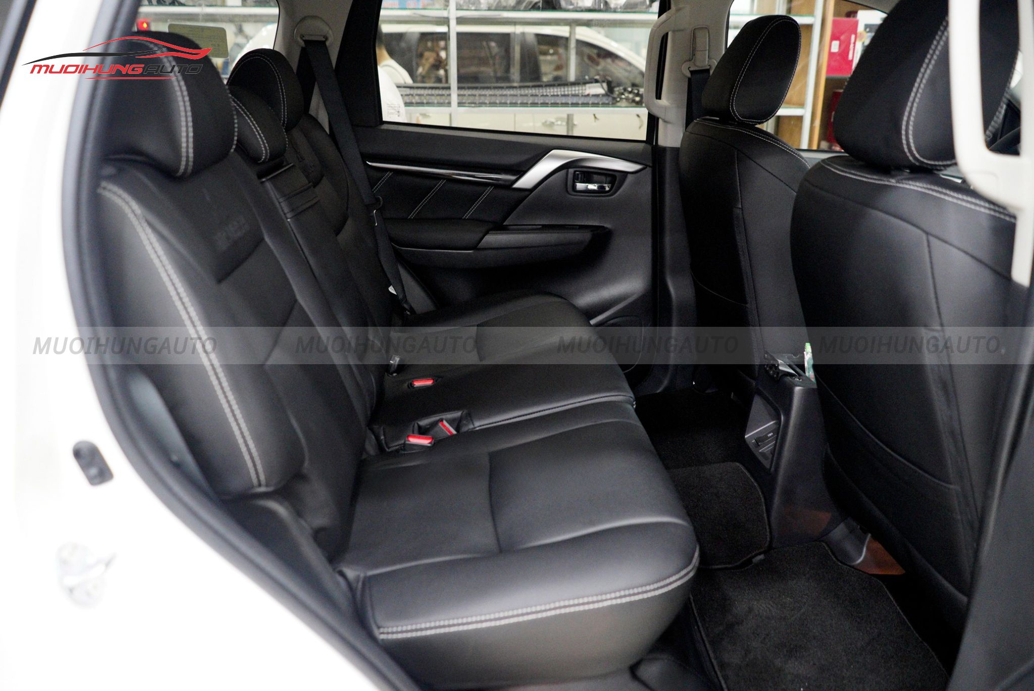 Bọc ghế da xe Mitsubishi Pajero Sport