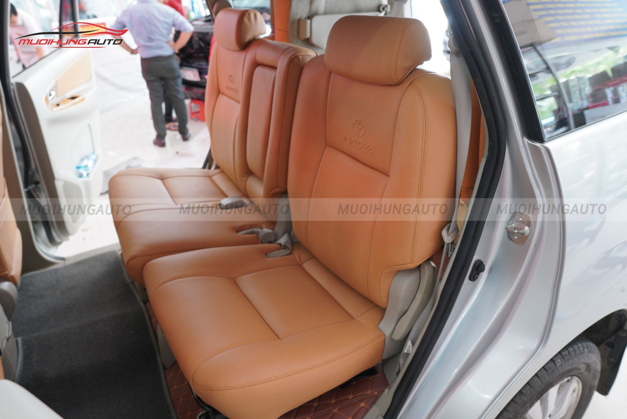 Bọc ghế da xe Toyota Innova