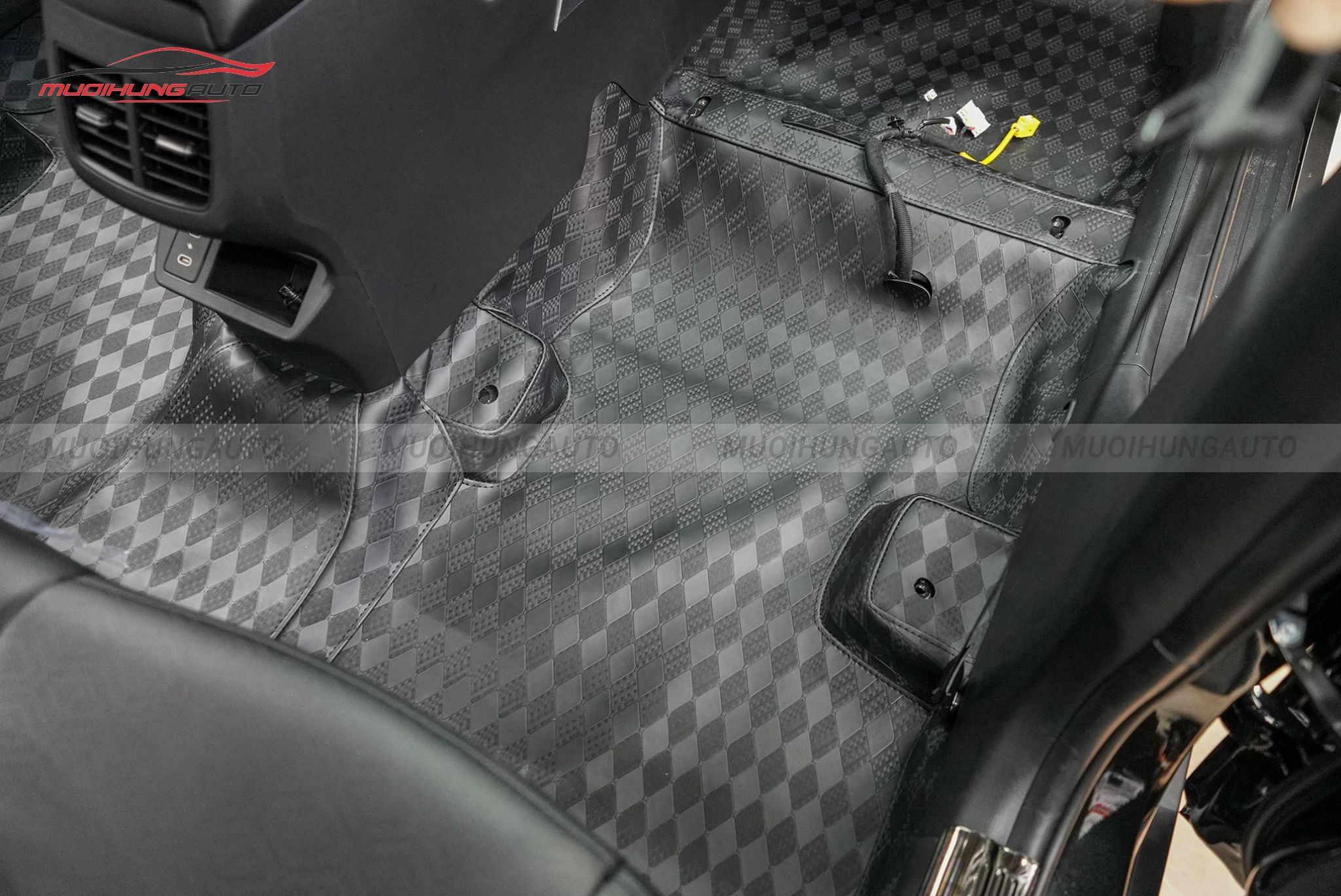 Bọc nguyên sàn Lavor xe Kia Seltos 2024