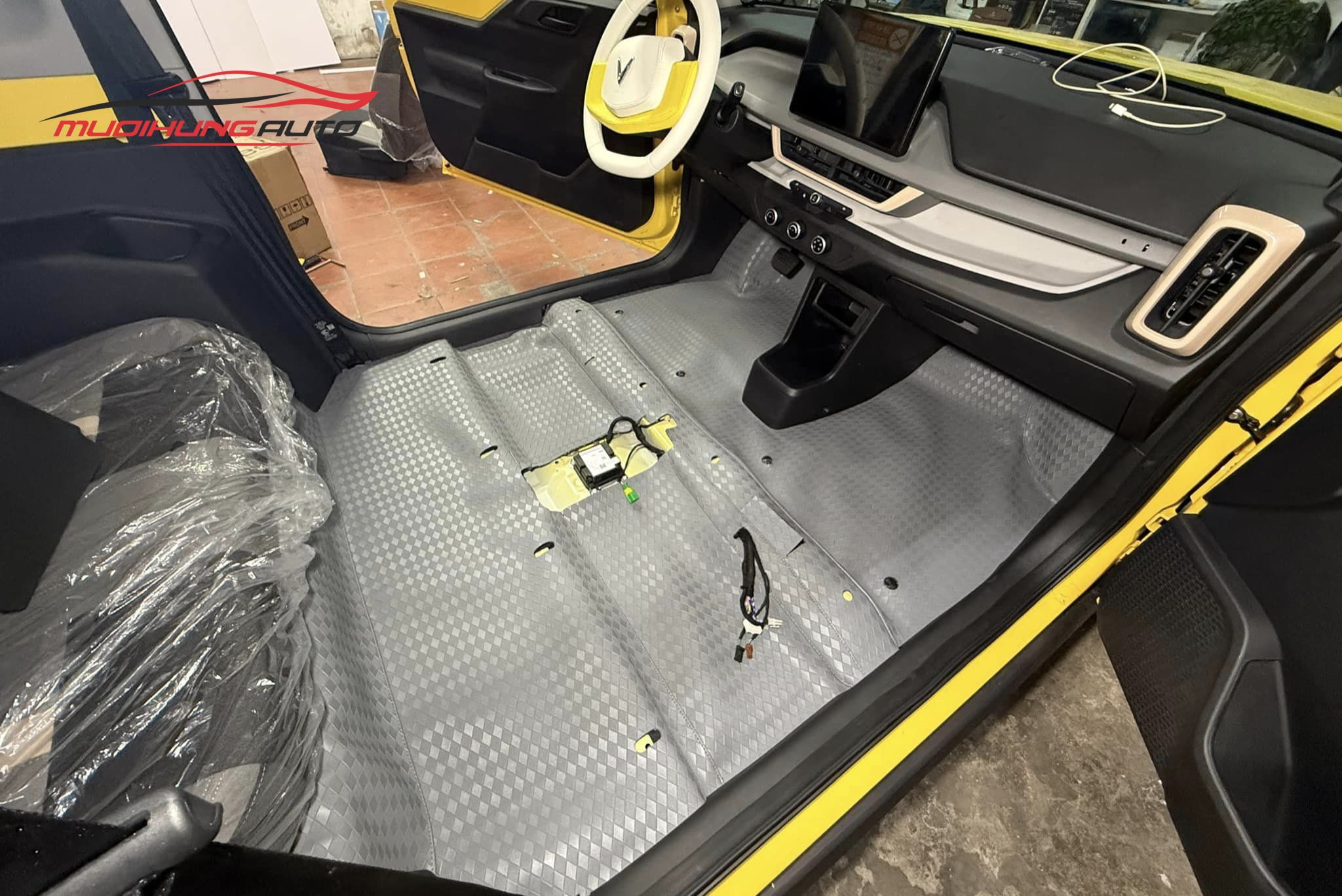 Bọc sàn KATA 360 cho xe Vinfast VF3