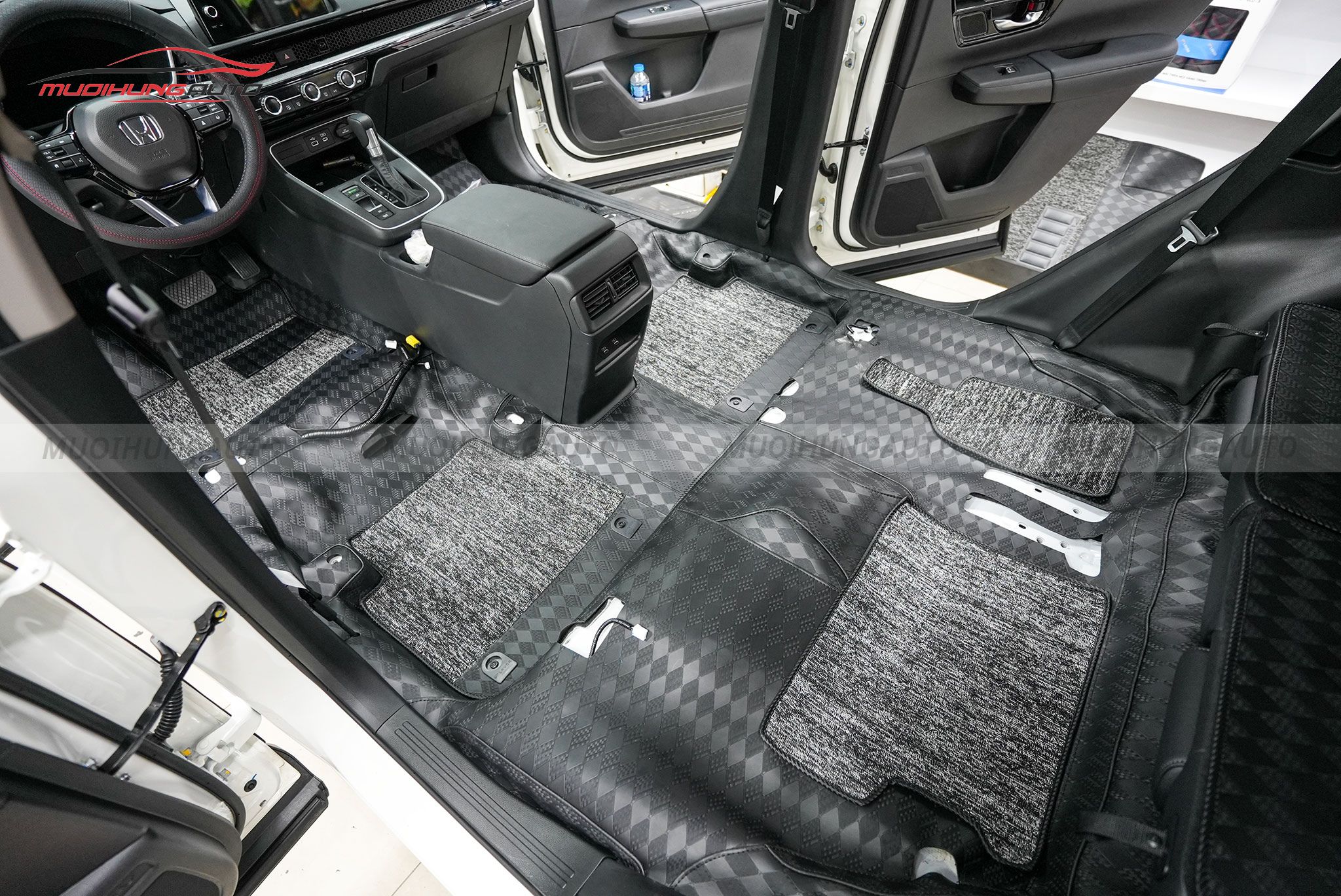 Bọc sàn Lavor cho xe Honda CRV 2024