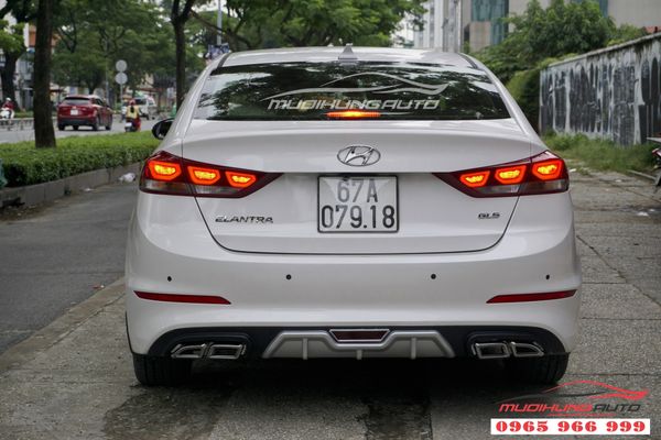 Các mẫu Líp cản sau zin theo xe ELANTRA đẹp nhất 01