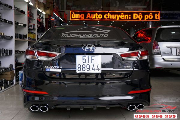 Các mẫu Líp cản sau zin theo xe ELANTRA đẹp nhất 03