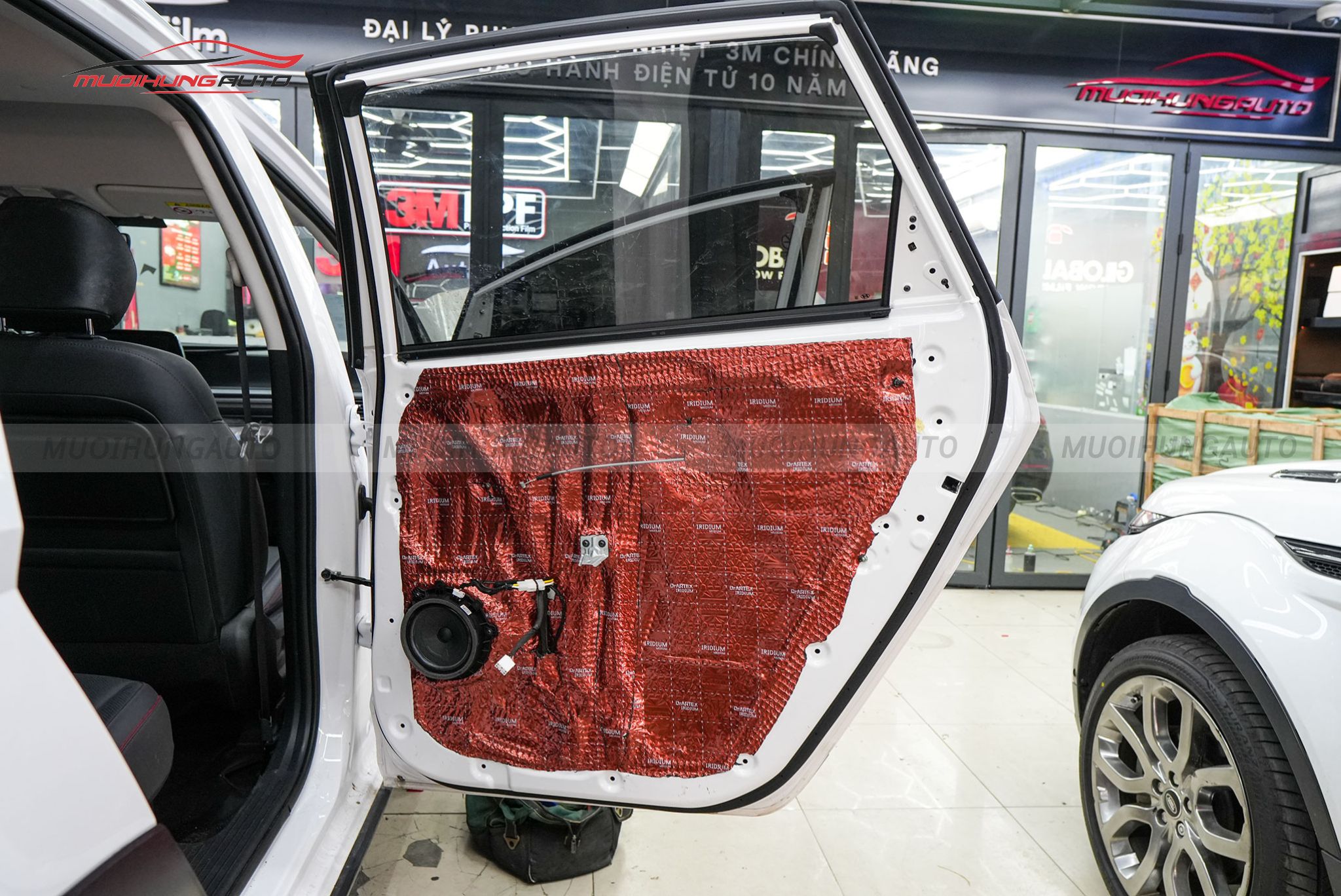 Cách âm 4 cánh cửa xe Hyundai Stargazer